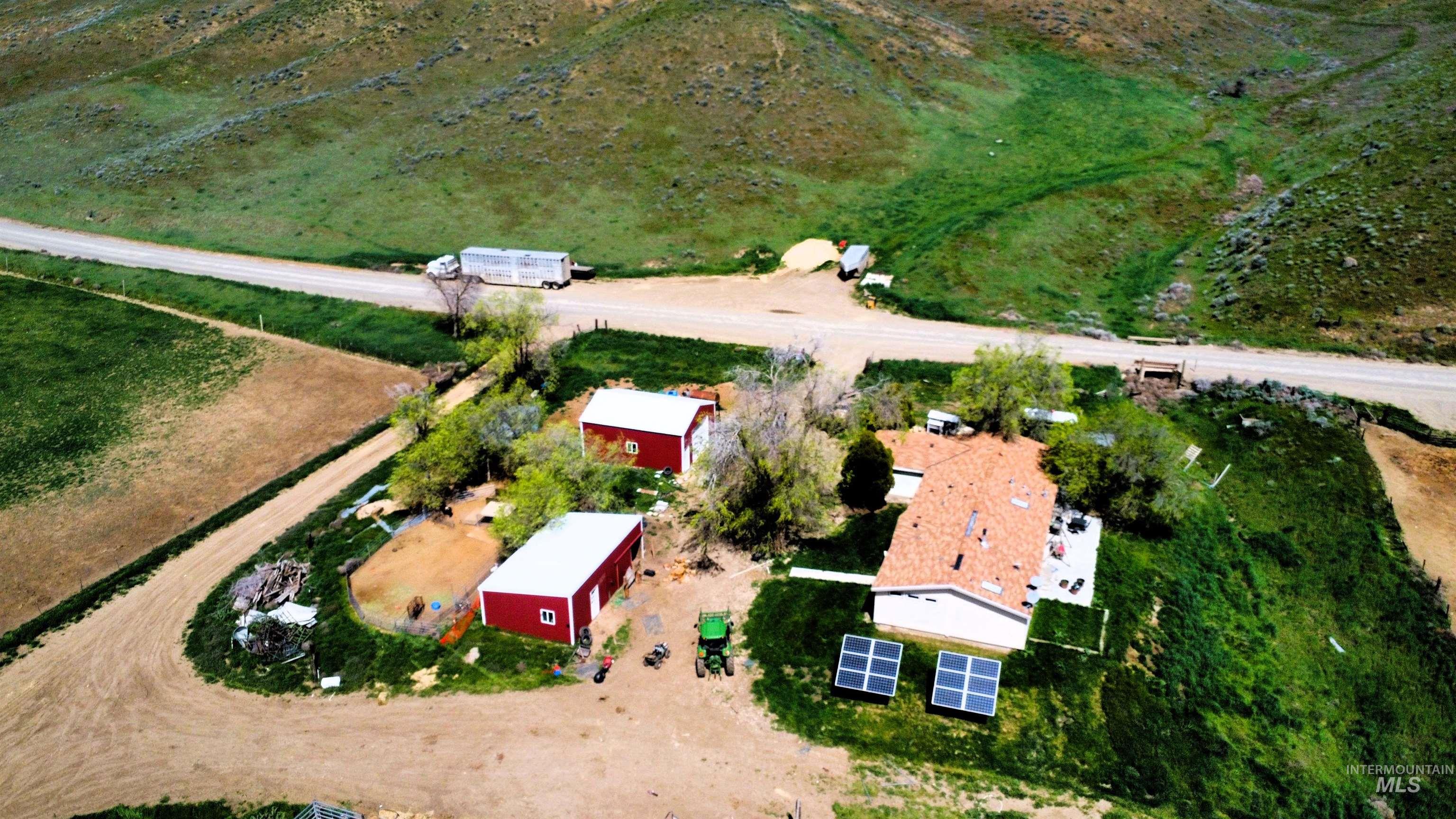 331 Olds Ferry Rd., Weiser, Idaho 83672, 4 Bedrooms, 2 Bathrooms, Residential For Sale, Price $1,400,000, 98873832