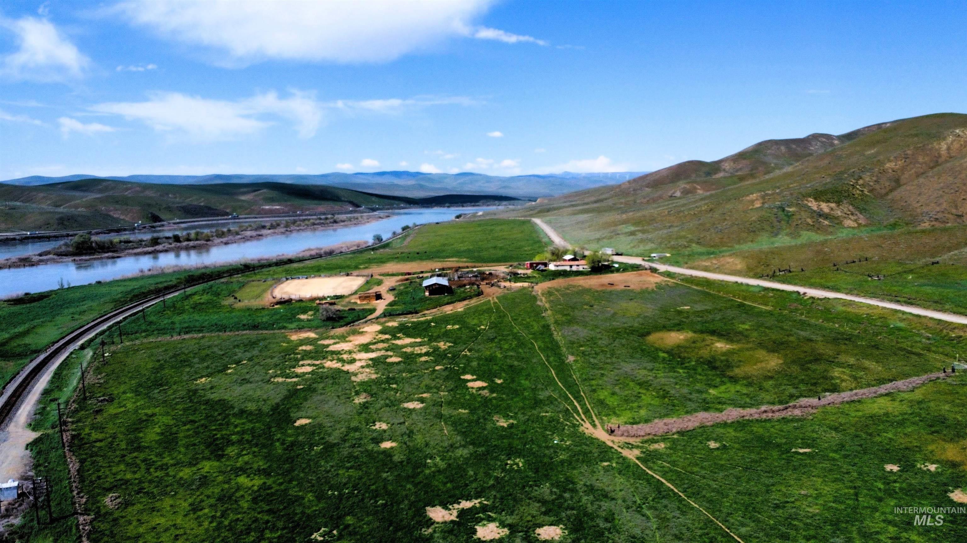 331 Olds Ferry Rd., Weiser, Idaho 83672, 4 Bedrooms, 2 Bathrooms, Residential For Sale, Price $1,400,000, 98873832