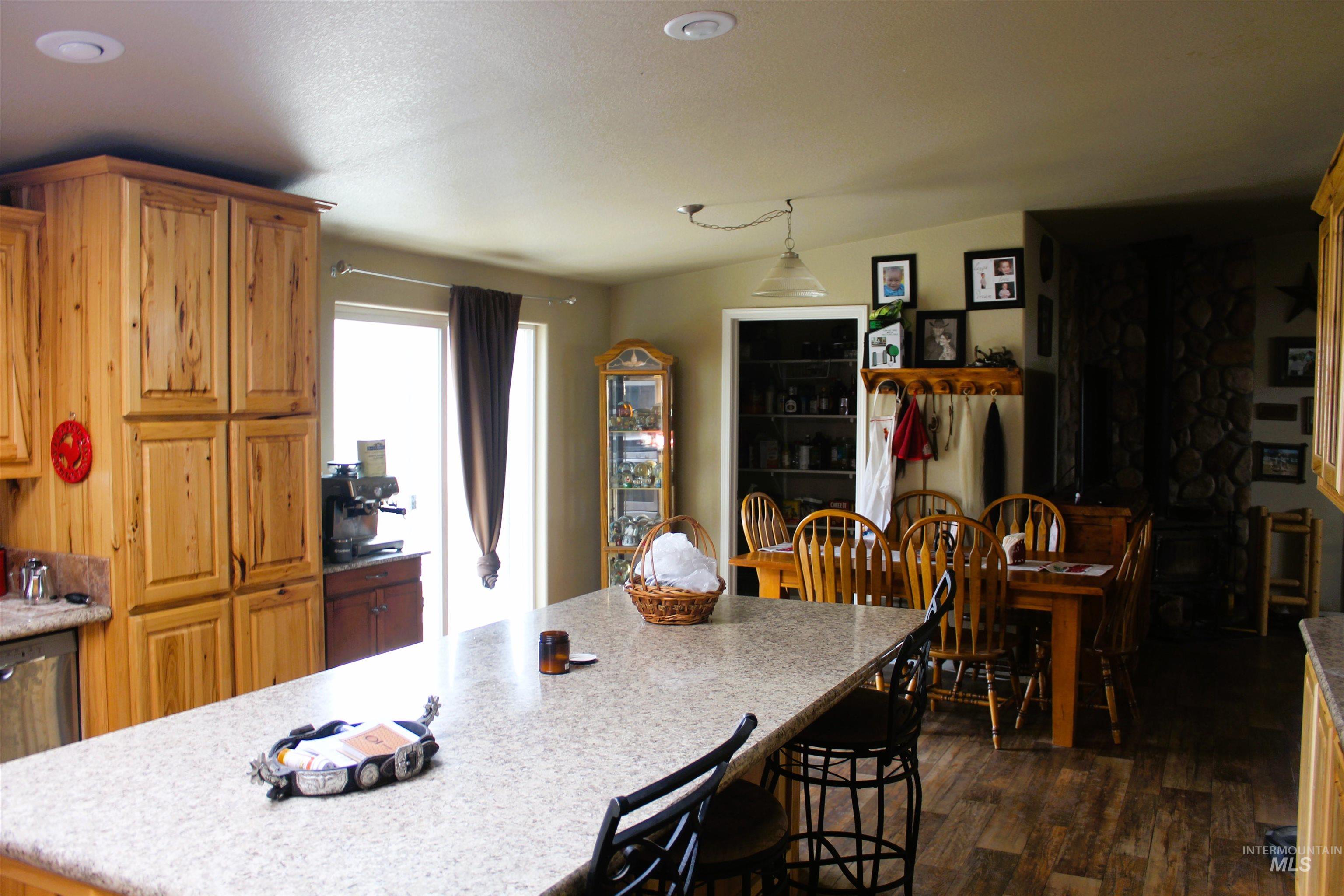 331 Olds Ferry Rd., Weiser, Idaho 83672, 4 Bedrooms, 2 Bathrooms, Residential For Sale, Price $1,400,000, 98873832