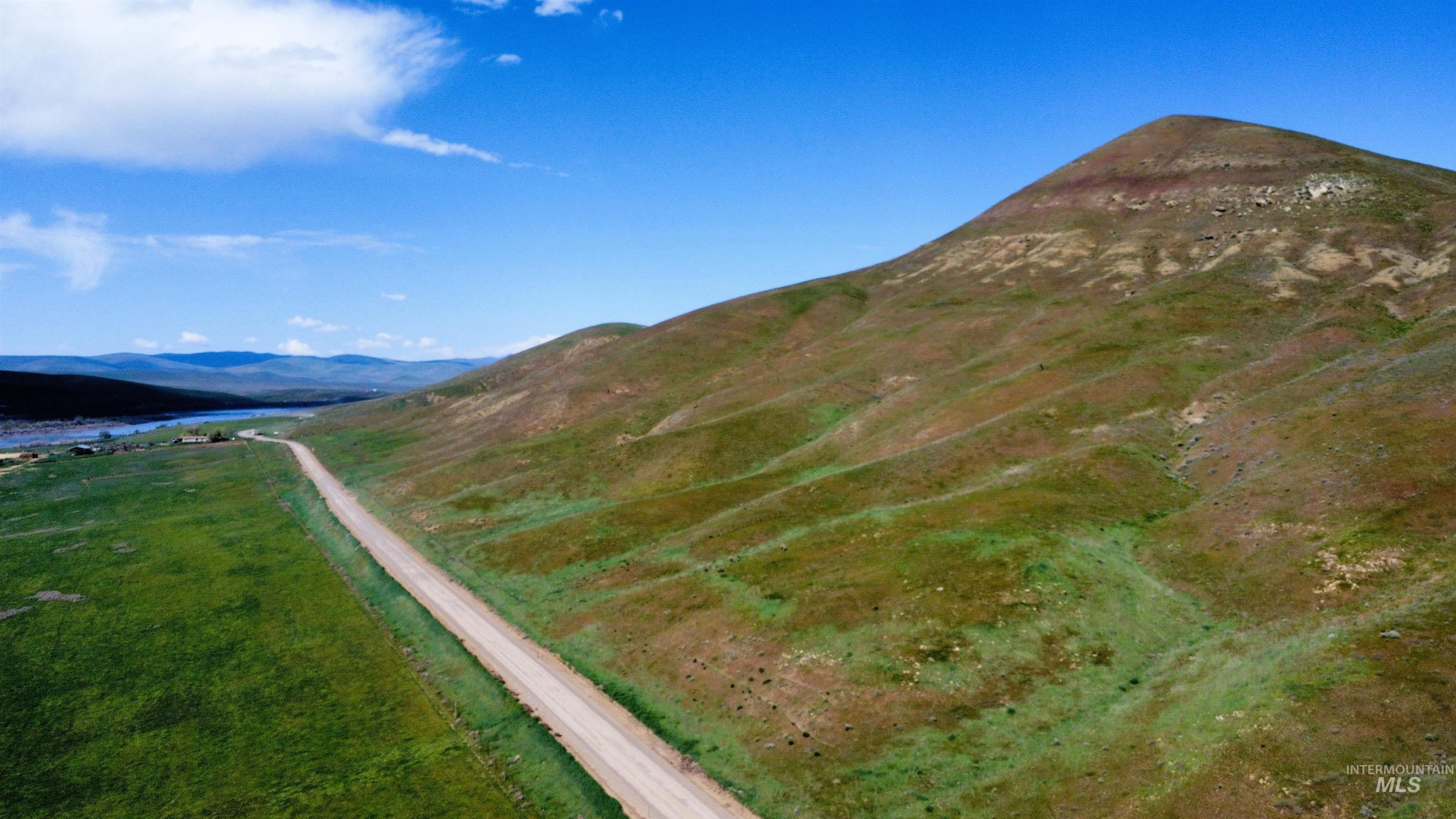 331 Olds Ferry Rd., Weiser, Idaho 83672, 4 Bedrooms, 2 Bathrooms, Residential For Sale, Price $1,400,000, 98873832