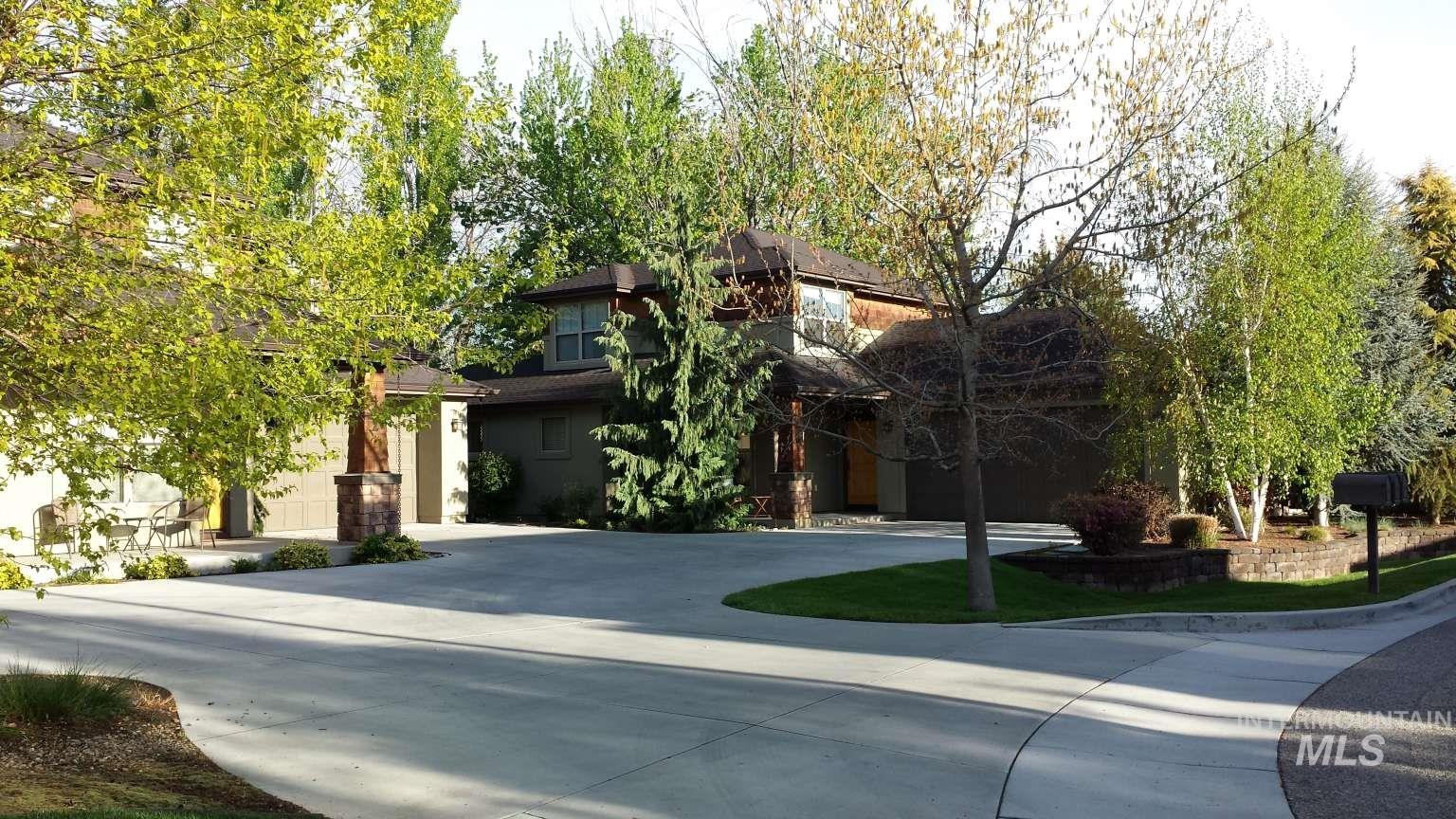 476 W Reese St, Boise, Idaho 83706, 3 Bedrooms, 3 Bathrooms, Residential For Sale, Price $690,000,MLS 98874355