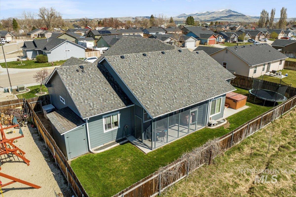 1191 Homestead Drive, Emmett, Idaho 83617, 3 Bedrooms, 2 Bathrooms, Residential For Sale, Price $537,000,MLS 98874915