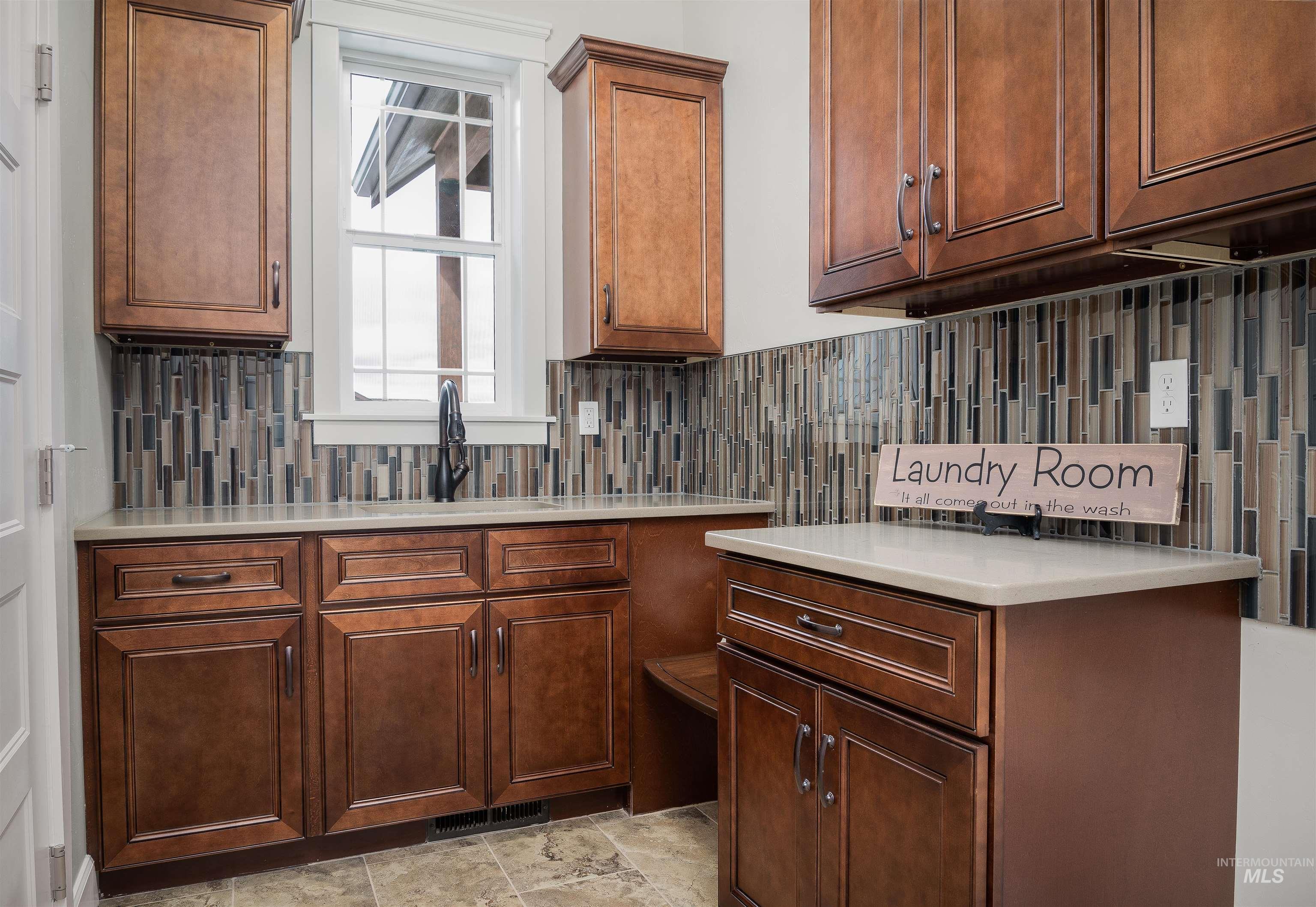 3955 Ridgewater Drive, Lewiston, Idaho 83501, 3 Bedrooms, 2 Bathrooms, Residential For Sale, Price $579,900, 98875409