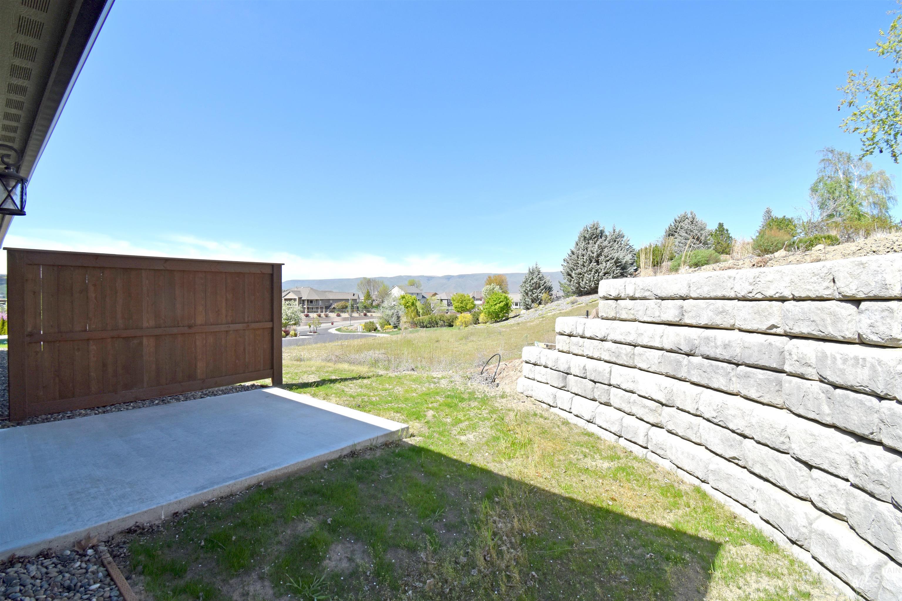 3955 Ridgewater Drive, Lewiston, Idaho 83501, 3 Bedrooms, 2 Bathrooms, Residential For Sale, Price $579,900, 98875409