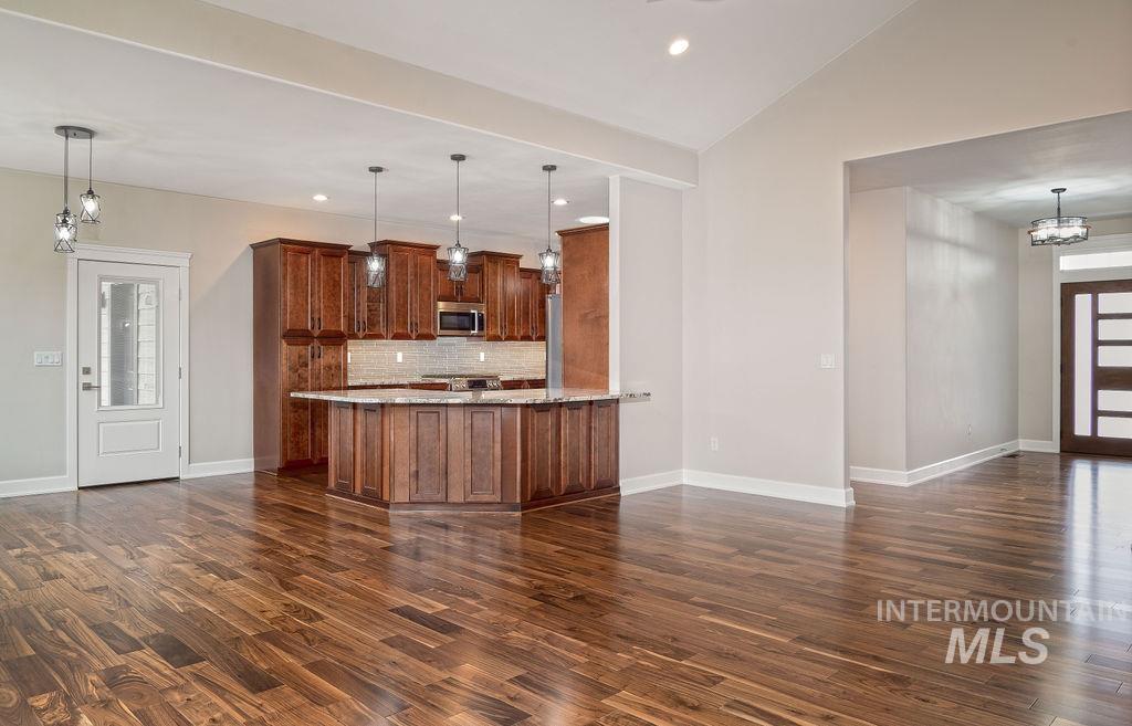 3955 Ridgewater Drive, Lewiston, Idaho 83501, 3 Bedrooms, 2 Bathrooms, Residential For Sale, Price $579,900, 98875409