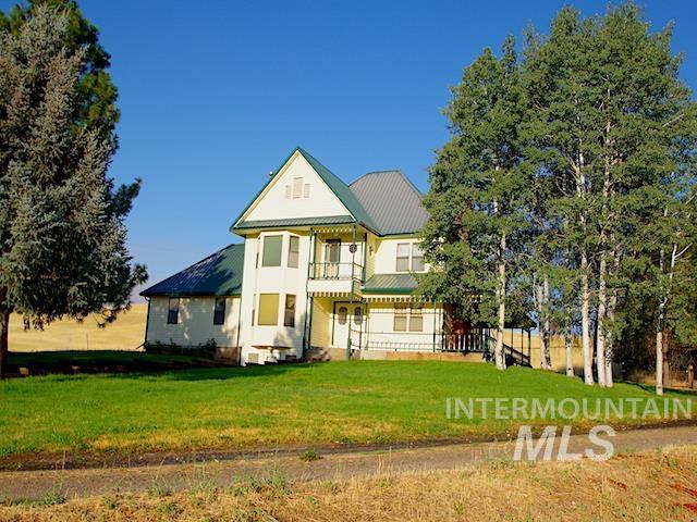 647 Mundy Gulch Road, Indian Valley, Idaho 83632, 5 Bedrooms, 3.5 Bathrooms, Residential For Sale, Price $850,000,MLS 98876623