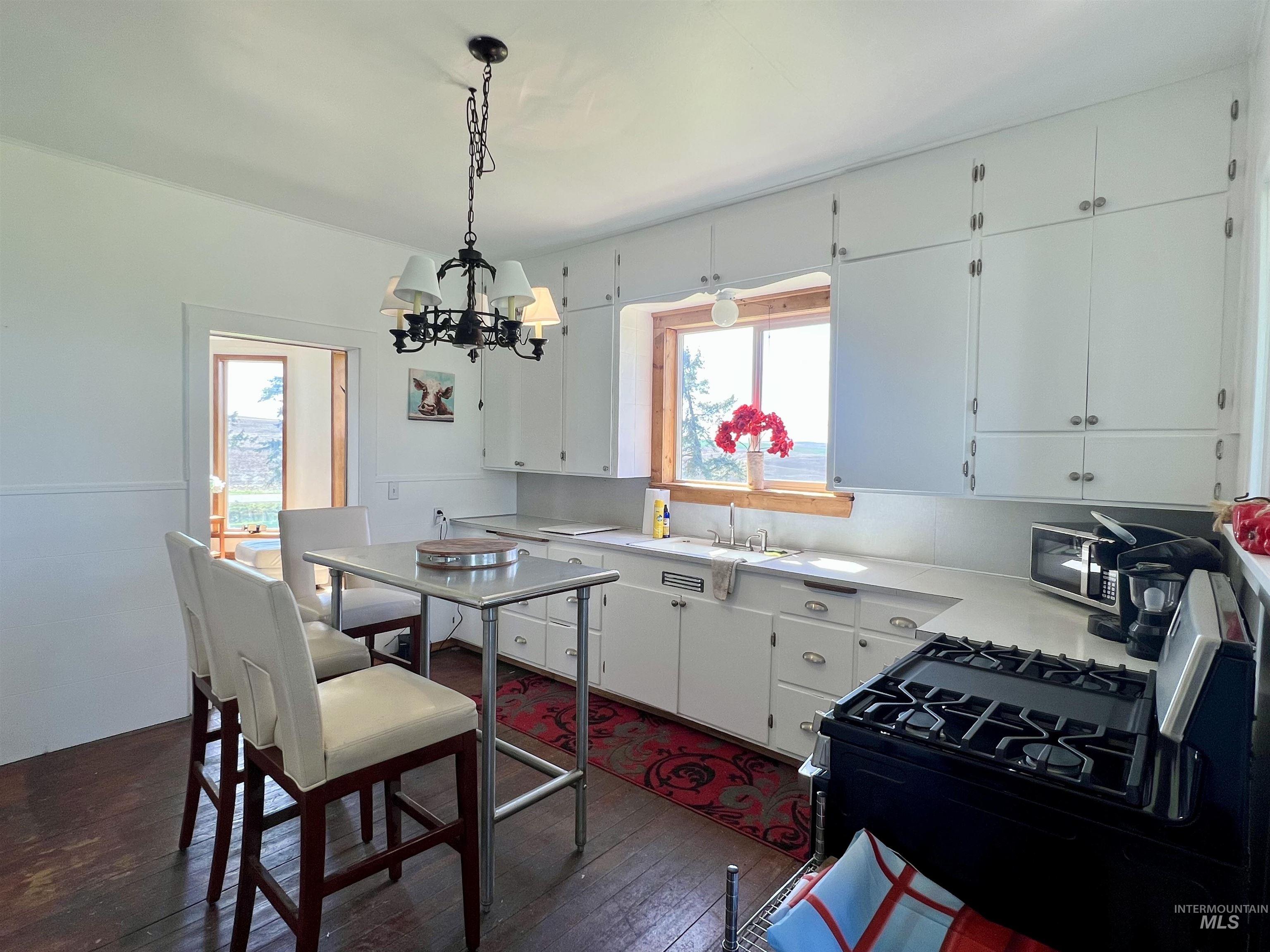 2245 HWY 62, Nezperce, Idaho 83543, 4 Bedrooms, 3 Bathrooms, Residential For Sale, Price $499,000, 98877391