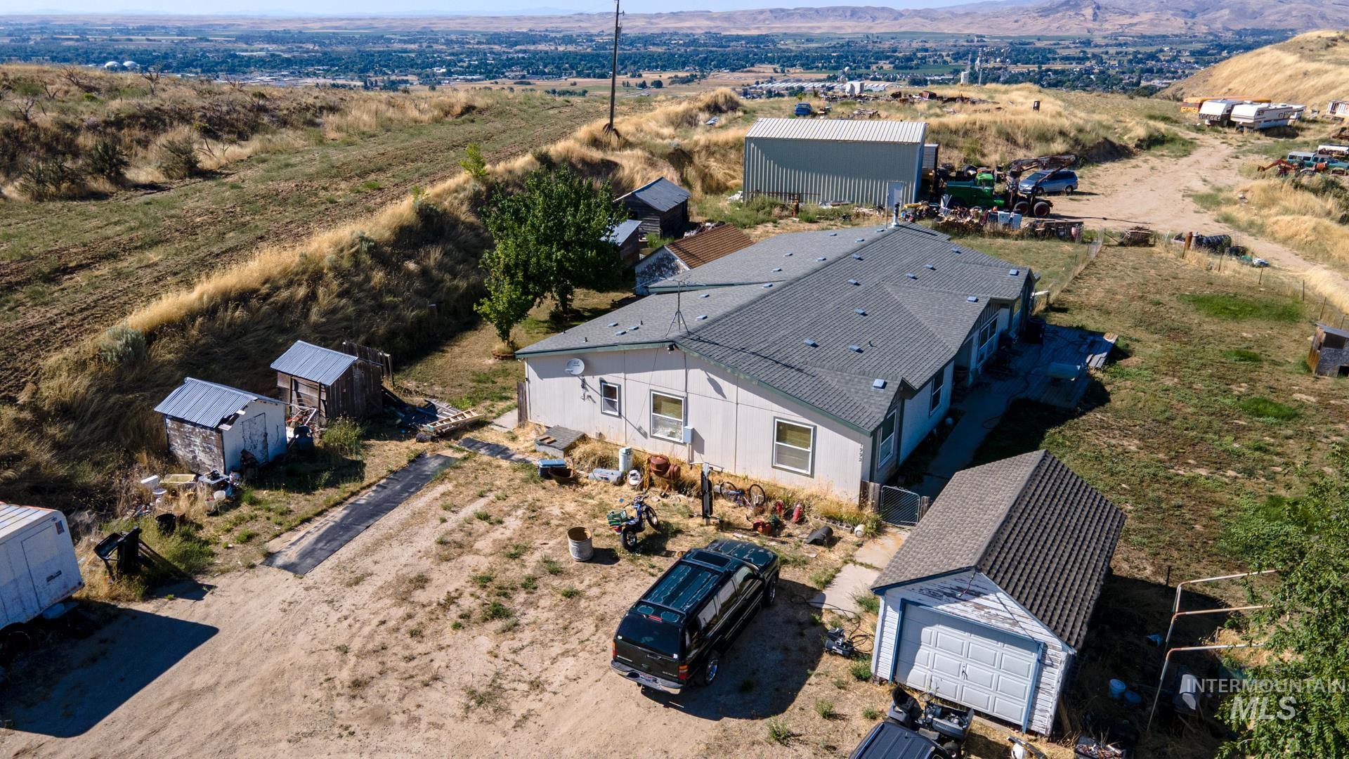 1992 Old Freezeout Rd, Emmett, Idaho 83617, 4 Bedrooms, 2 Bathrooms, Residential For Sale, Price $1,295,000,MLS 98879659