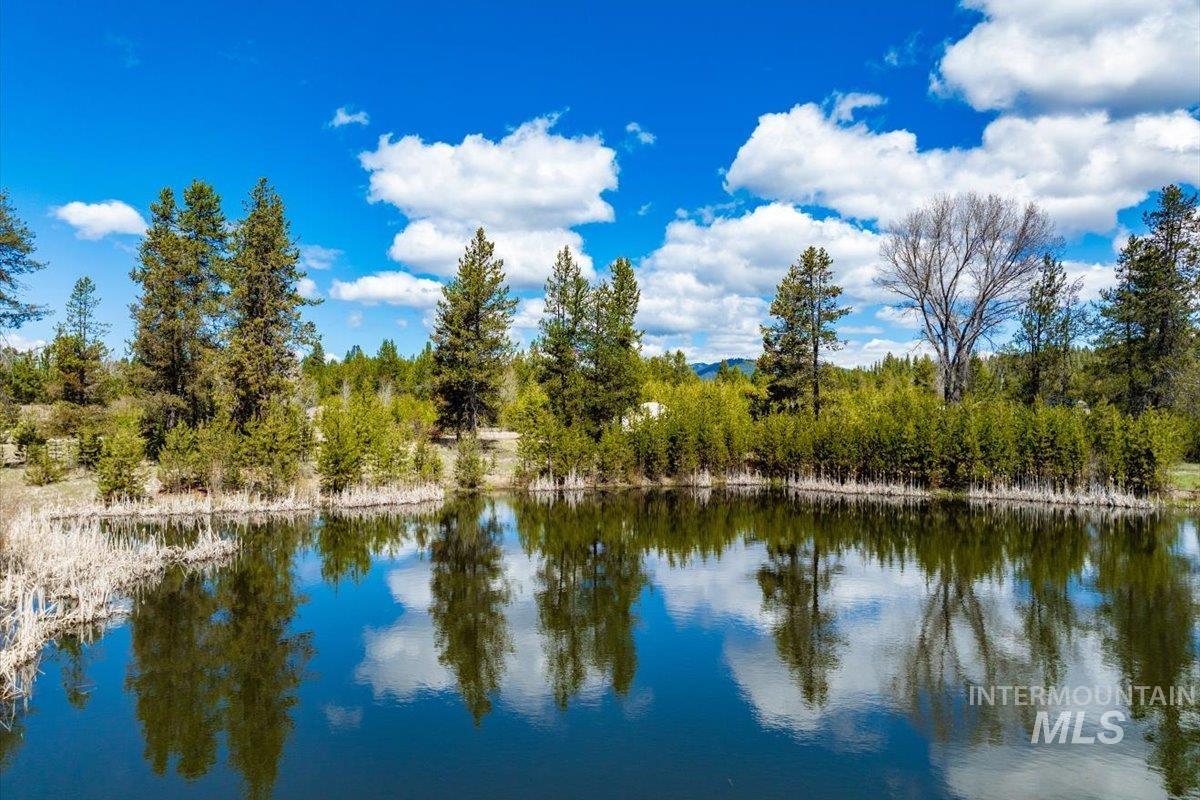 TBD Warner Dr Lot 14 Block 2, Cascade, Idaho 83611, Land For Sale, Price $229,900, 98881835