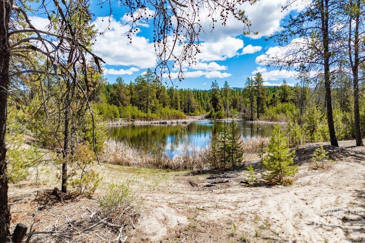 TBD Warner Dr Lot 14 Block 2, Cascade, Idaho 83611, Land For Sale, Price $229,900, 98881835
