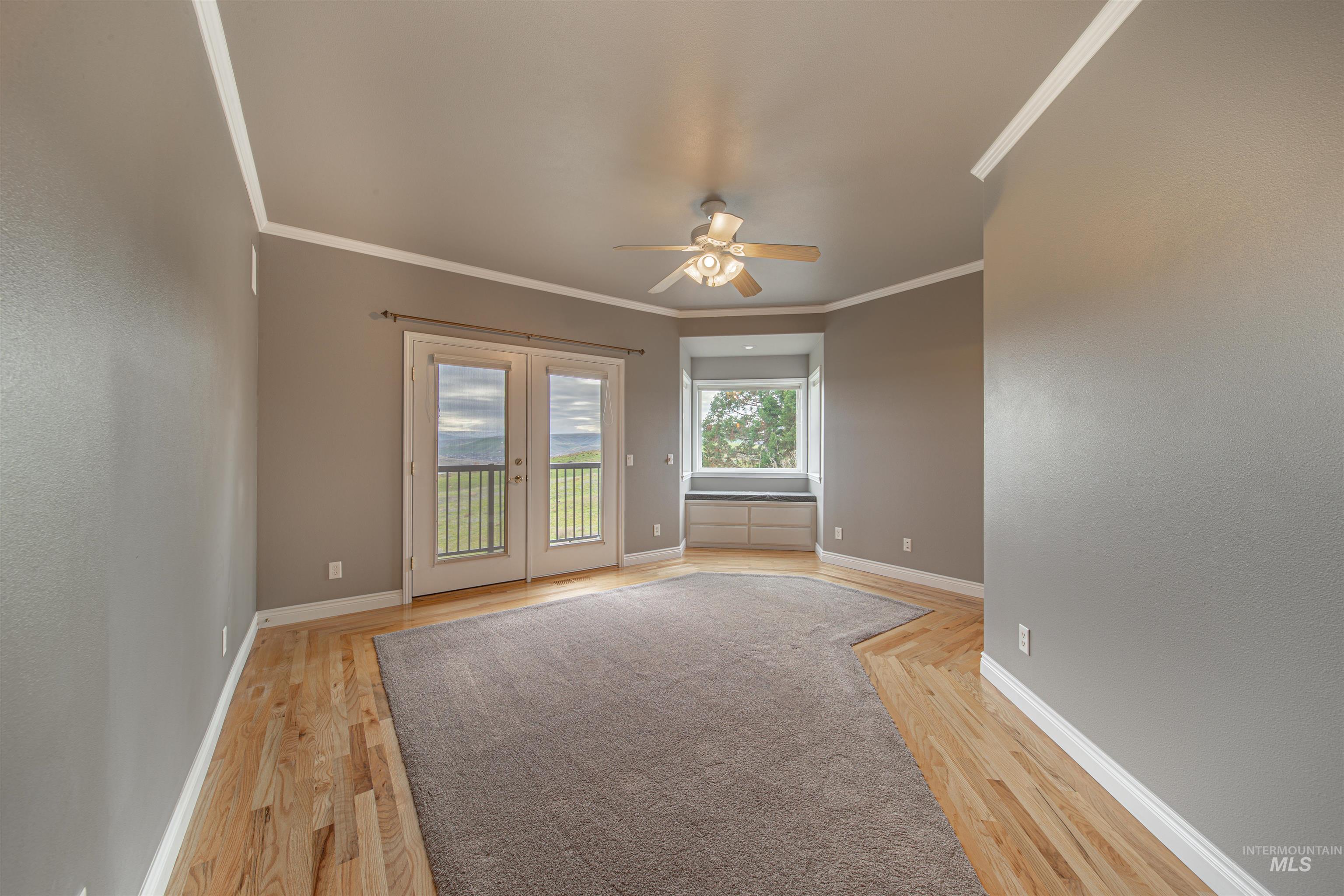 1993 & 1971 10th Ave, Clarkston, Washington 99403, 5 Bedrooms, 3.5 Bathrooms, Residential For Sale, Price $910,000, 98882172