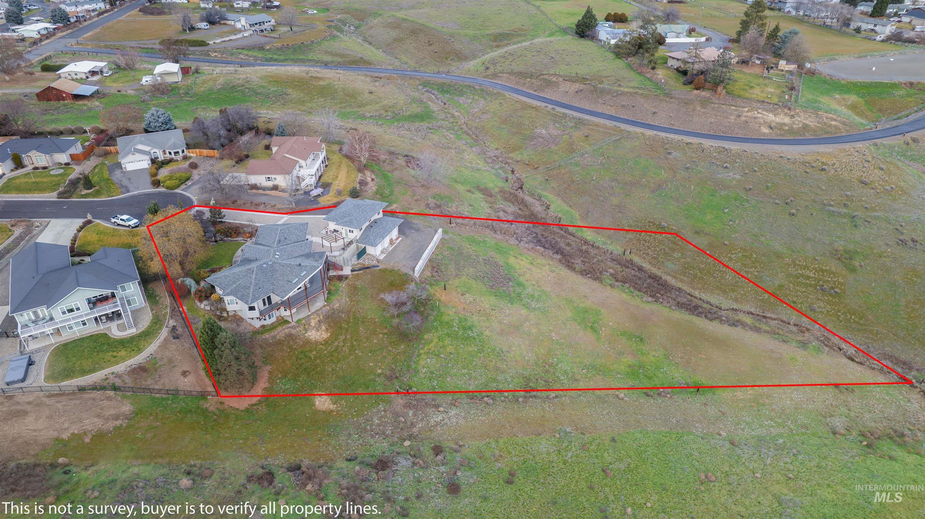 1993 & 1971 10th Ave, Clarkston, Washington 99403, 5 Bedrooms, 3.5 Bathrooms, Residential For Sale, Price $910,000, 98882172