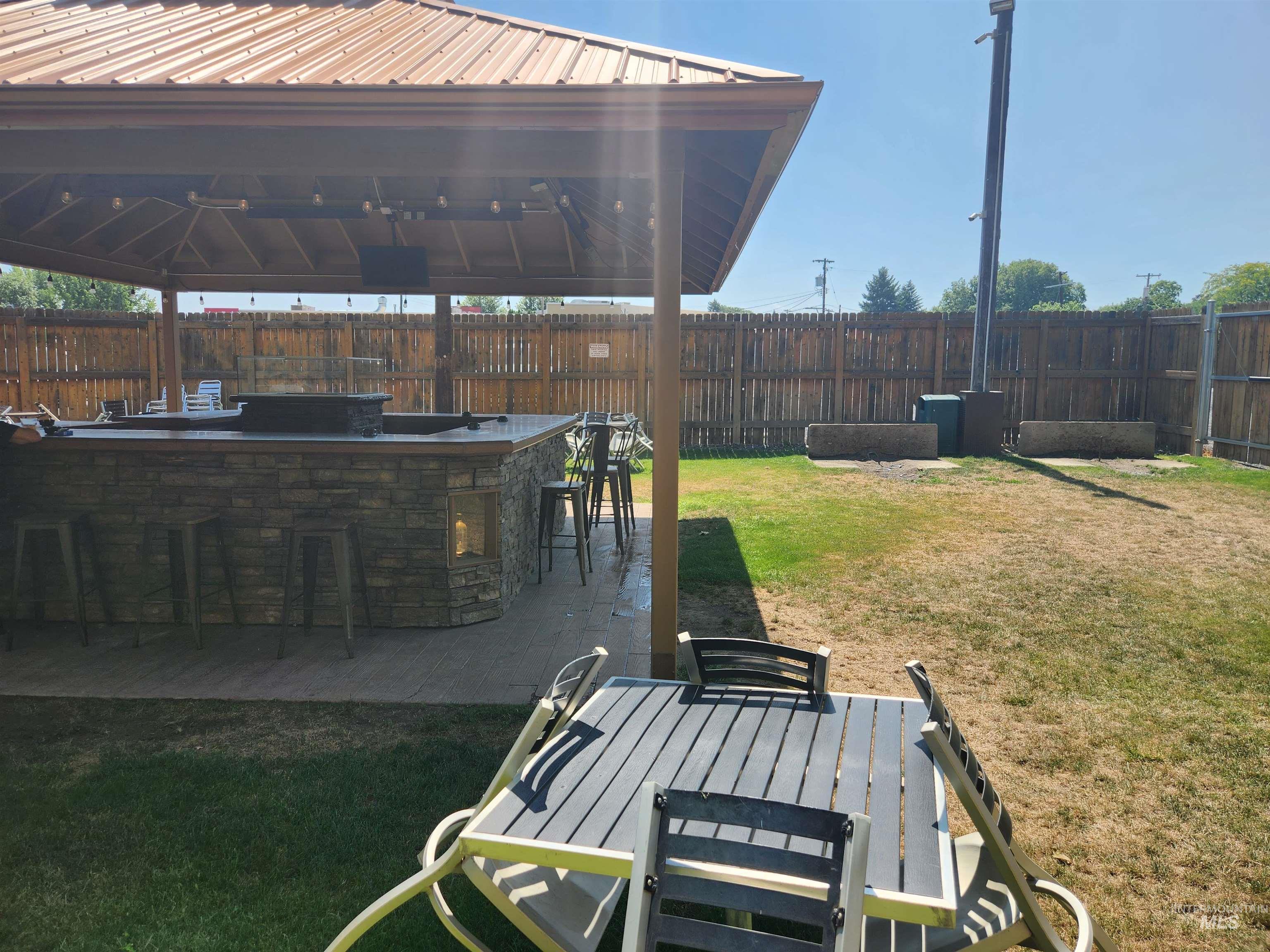 416 Thain Rd., Lewiston, Idaho 83501, Business/Commercial For Sale, Price $999,999, 98882340