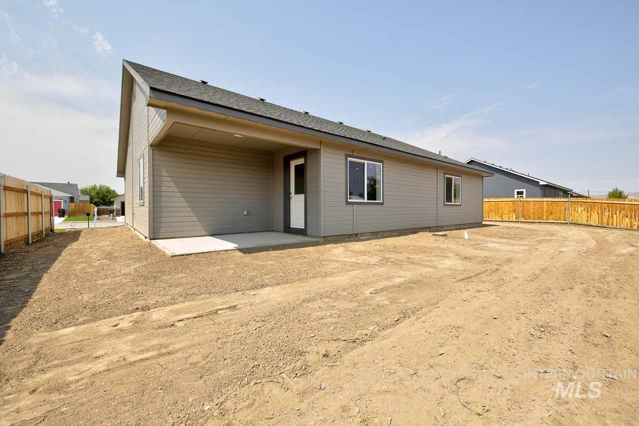 1100 W 10th Street, Weiser, Idaho 83672-0000, 3 Bedrooms, 2 Bathrooms, Residential For Sale, Price $369,400,MLS 98882603