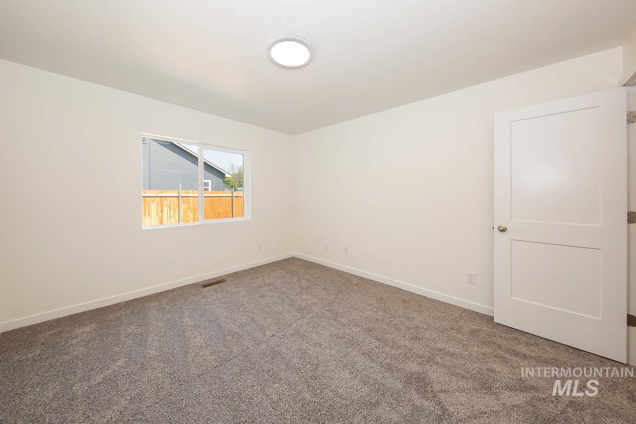 1100 W 10th Street, Weiser, Idaho 83672-0000, 3 Bedrooms, 2 Bathrooms, Residential For Sale, Price $354,150, 98882603