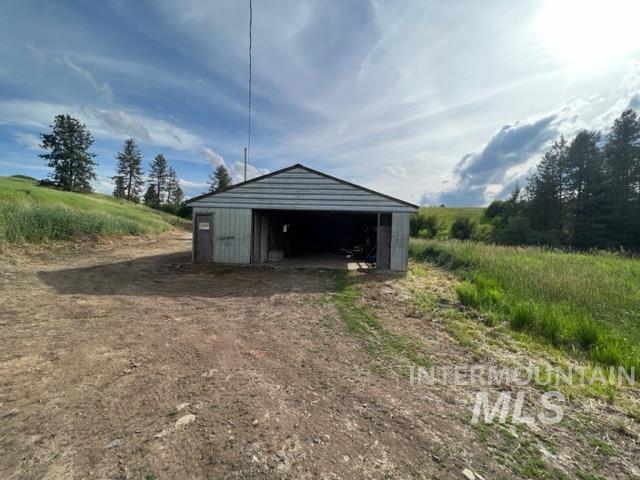 698 Leitch Creek Rd, Kooskia, Idaho 83539, 2 Bedrooms, 1 Bathroom, Residential For Sale, Price $595,000, 98883001