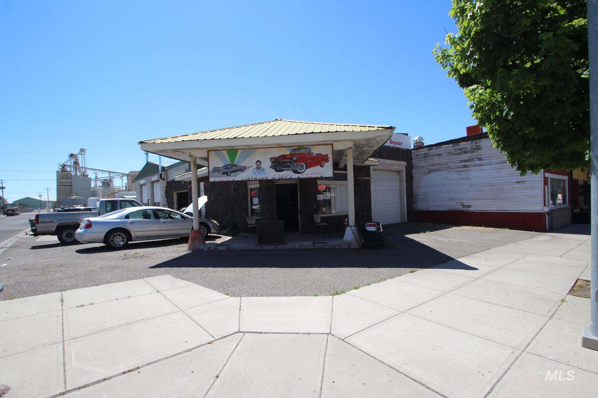 129 S Broadway, Buhl, Idaho 83316, Business/Commercial For Sale, Price $212,500,MLS 98883746