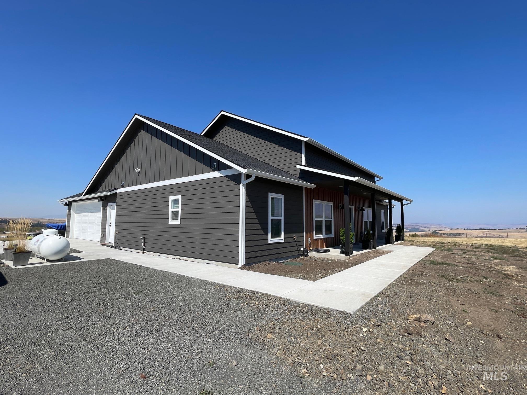 371 Dewey Saddle Road, Grangeville, Idaho 83530, 3 Bedrooms, 2 Bathrooms, Residential For Sale, Price $669,000, 98883837