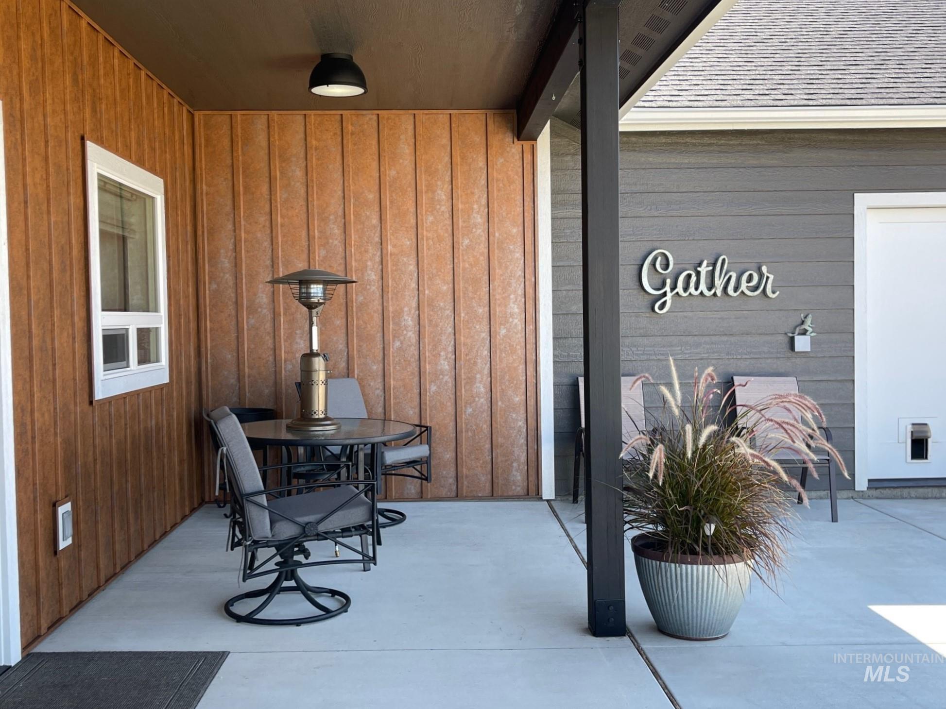 371 Dewey Saddle Road, Grangeville, Idaho 83530, 3 Bedrooms, 2 Bathrooms, Residential For Sale, Price $669,000, 98883837