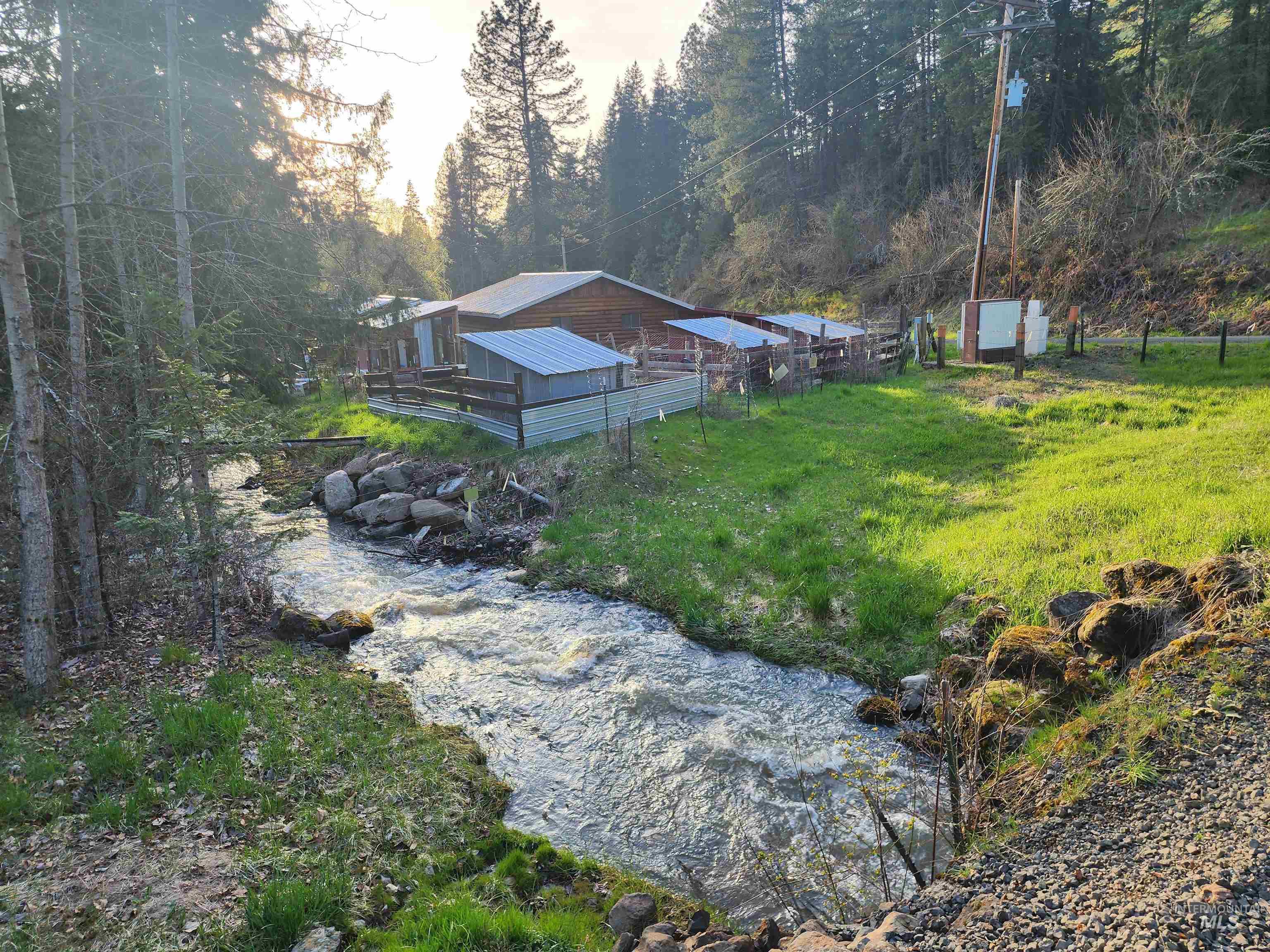 126 Shira Road, Clearwater, Idaho 83552, 3 Bedrooms, 2 Bathrooms, Residential For Sale, Price $599,000, 98884141