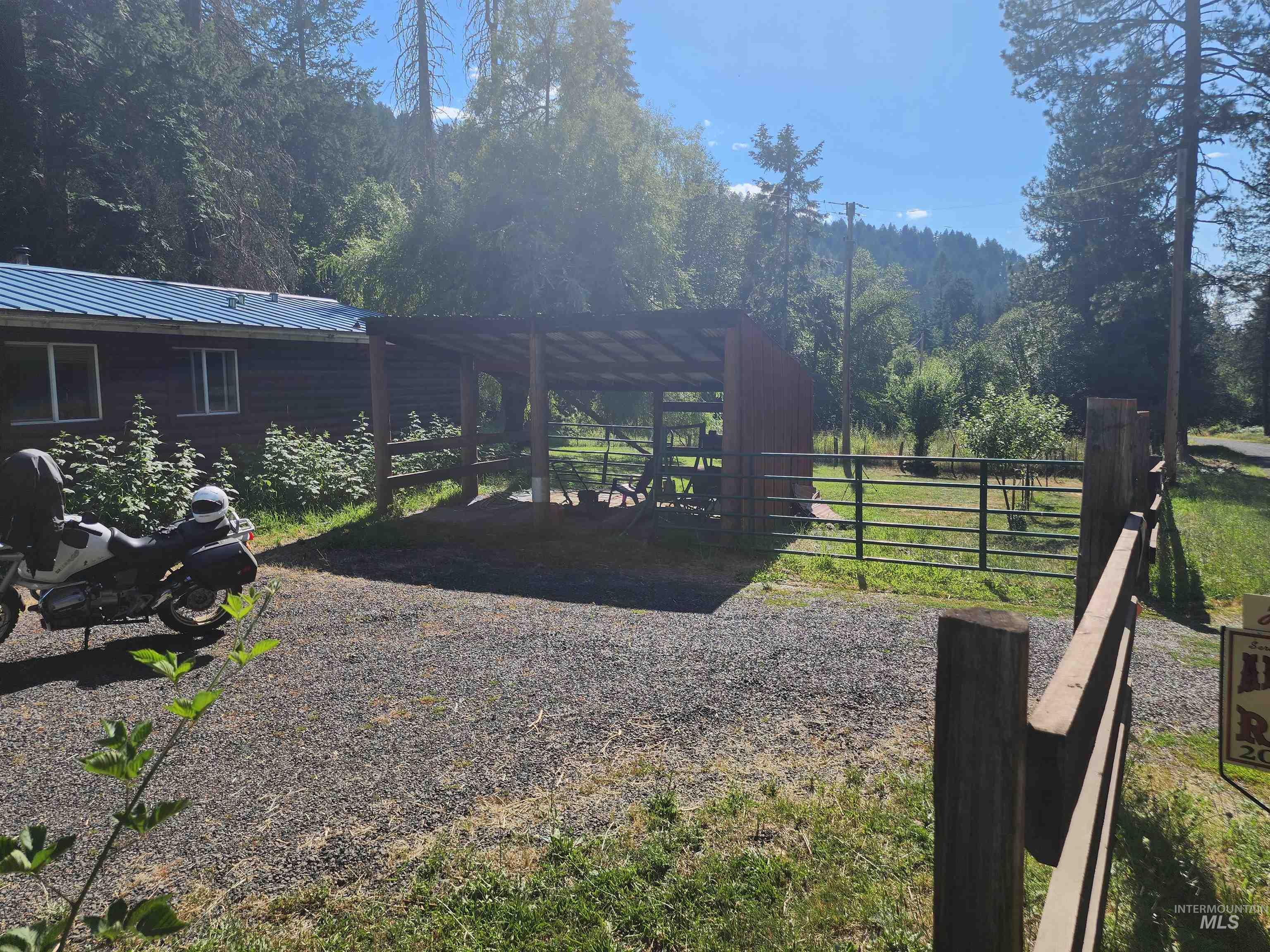 126 Shira Road, Clearwater, Idaho 83552, 3 Bedrooms, 2 Bathrooms, Residential For Sale, Price $599,000, 98884141