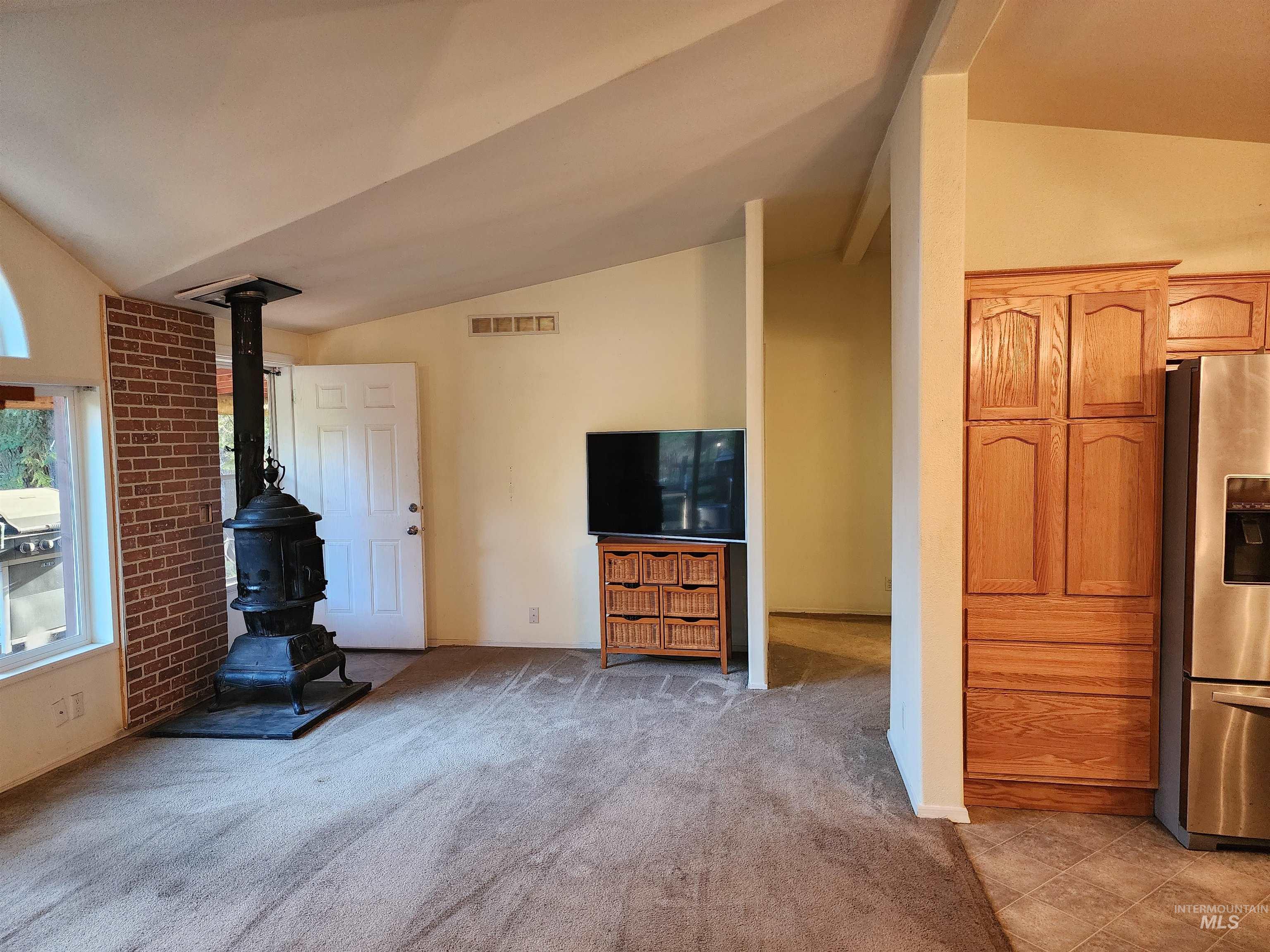 126 Shira Road, Clearwater, Idaho 83552, 3 Bedrooms, 2 Bathrooms, Residential For Sale, Price $599,000, 98884141