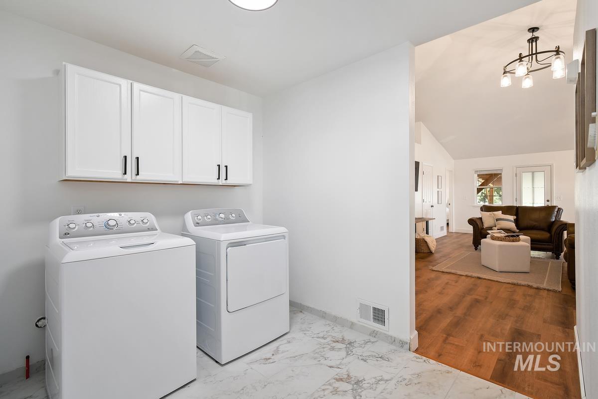 7838 Willow Creek, Middleton, Idaho 83644, 2 Bedrooms, 2 Bathrooms, Residential For Sale, Price $630,000,MLS 98884405