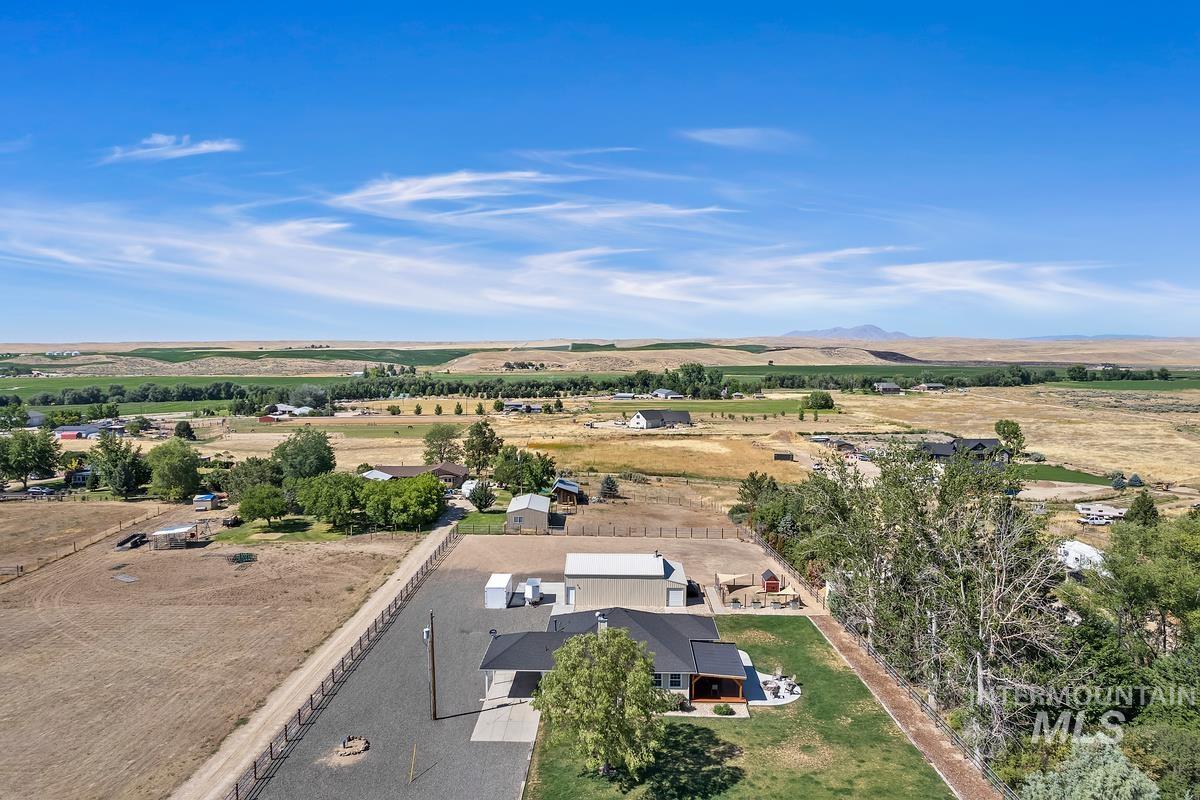 7838 Willow Creek, Middleton, Idaho 83644, 2 Bedrooms, 2 Bathrooms, Residential For Sale, Price $630,000,MLS 98884405