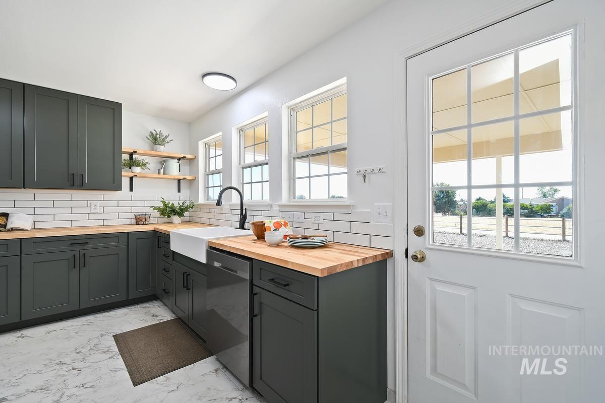 7838 Willow Creek, Middleton, Idaho 83644, 2 Bedrooms, 2 Bathrooms, Residential For Sale, Price $630,000,MLS 98884405