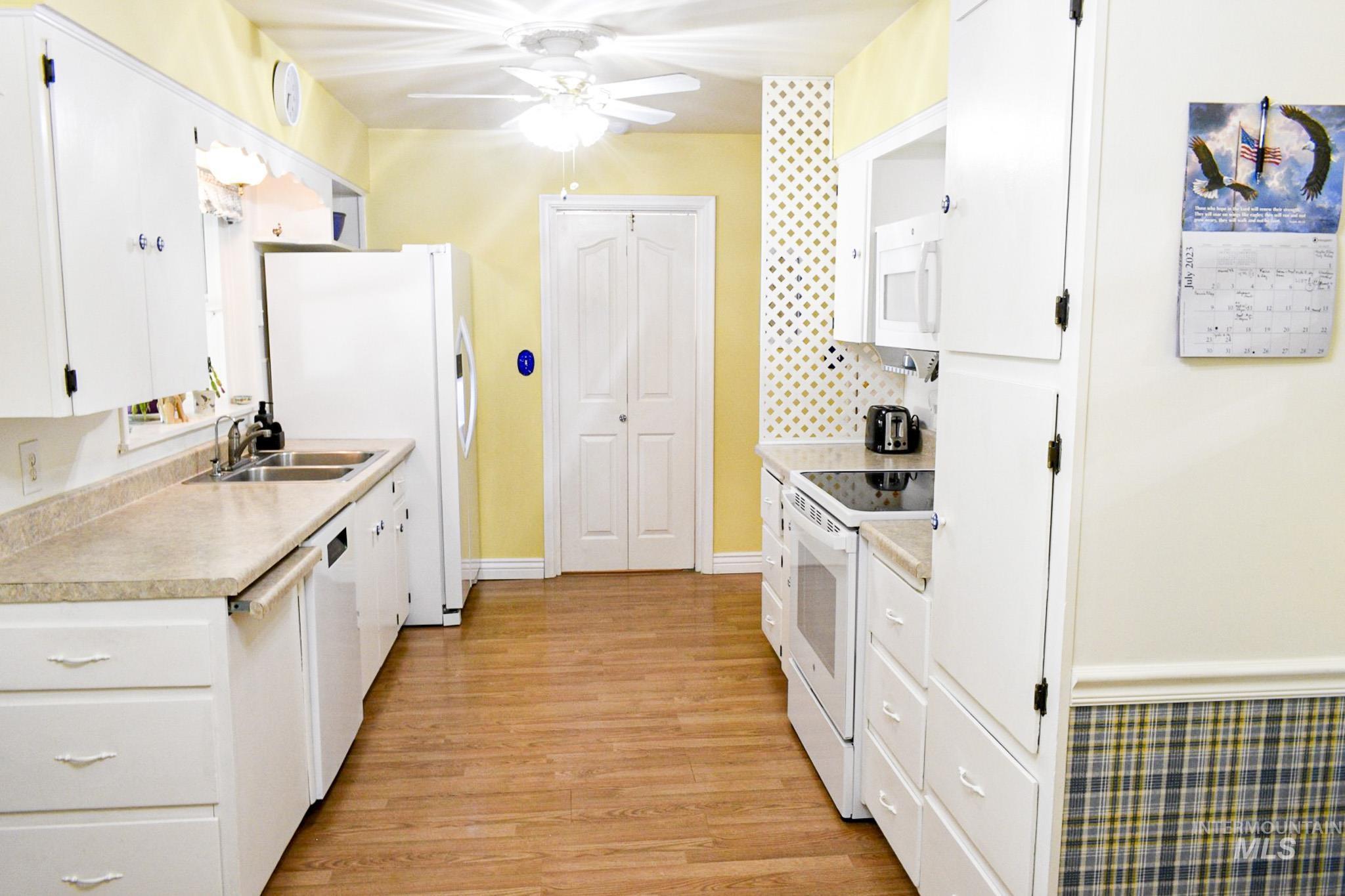 2011 Oakley Ave, Burley, Idaho 83318, 4 Bedrooms, 2 Bathrooms, Residential For Sale, Price $339,000,MLS 98884601