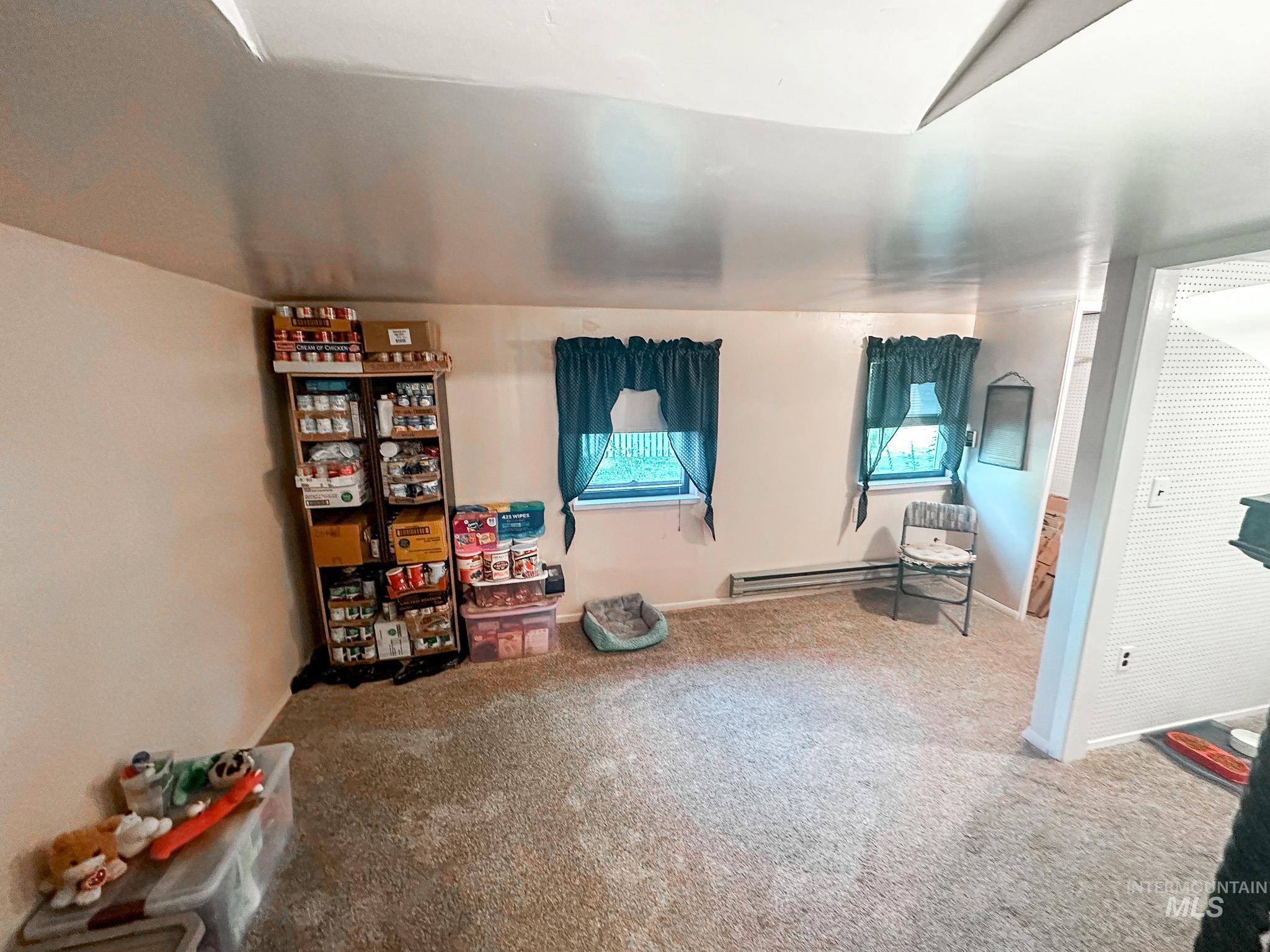 2011 Oakley Ave, Burley, Idaho 83318, 4 Bedrooms, 2 Bathrooms, Residential For Sale, Price $339,000,MLS 98884601