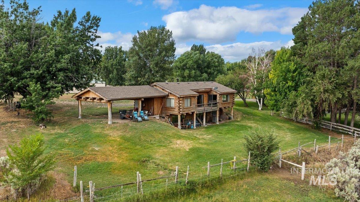 982 E 2700 S, Hagerman, Idaho 83332, 2 Bedrooms, 2 Bathrooms, Residential For Sale, Price $589,000, 98884855