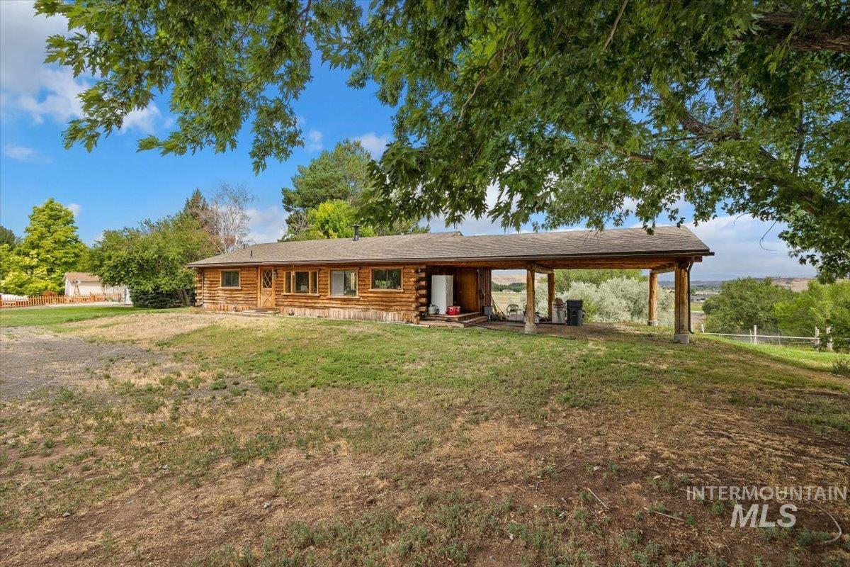 982 E 2700 S, Hagerman, Idaho 83332, 2 Bedrooms, 2 Bathrooms, Residential For Sale, Price $589,000, 98884855