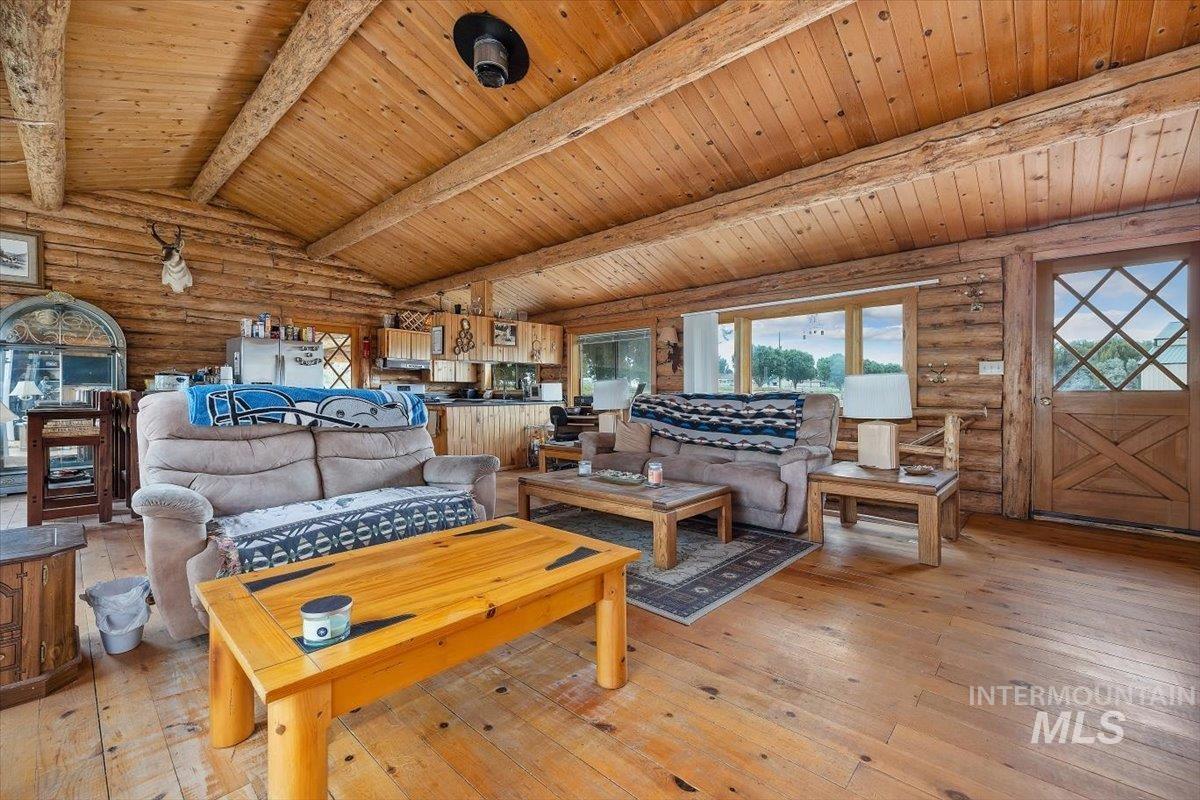 982 E 2700 S, Hagerman, Idaho 83332, 2 Bedrooms, 2 Bathrooms, Residential For Sale, Price $589,000, 98884855