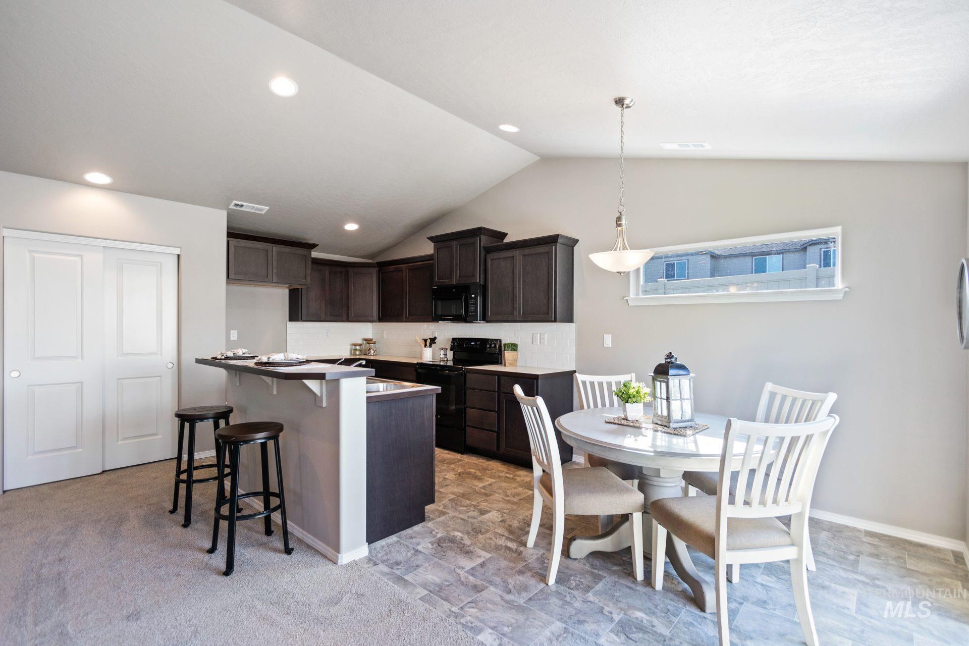 TBD Shadow Glen Driv, Caldwell, Idaho 83607, 3 Bedrooms, 2 Bathrooms, Residential For Sale, Price $373,990, 98885357