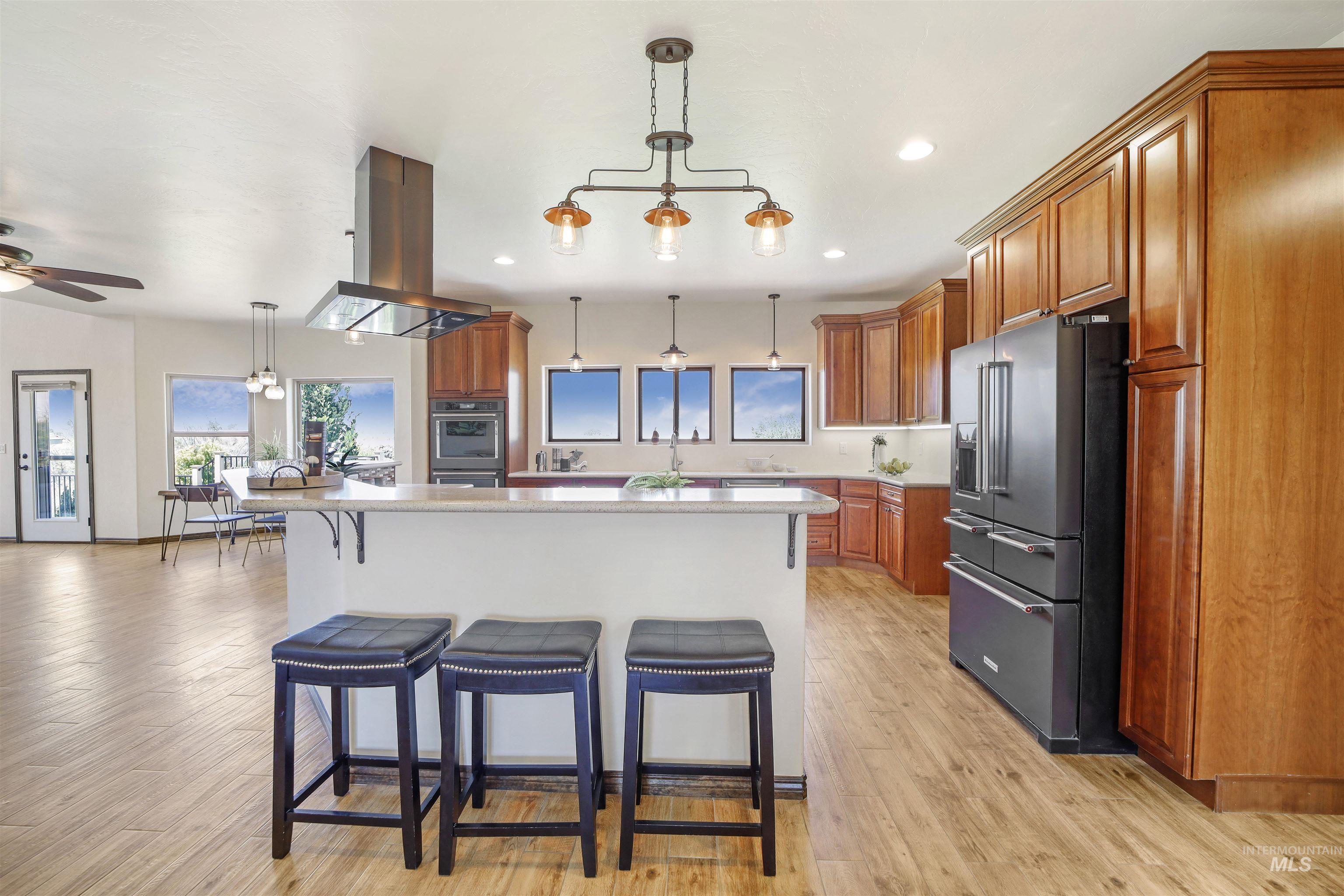 4187 Creek Mesa Dr, Twin Falls, Idaho 83301, 4 Bedrooms, 3.5 Bathrooms, Residential For Sale, Price $2,199,900, 98885372