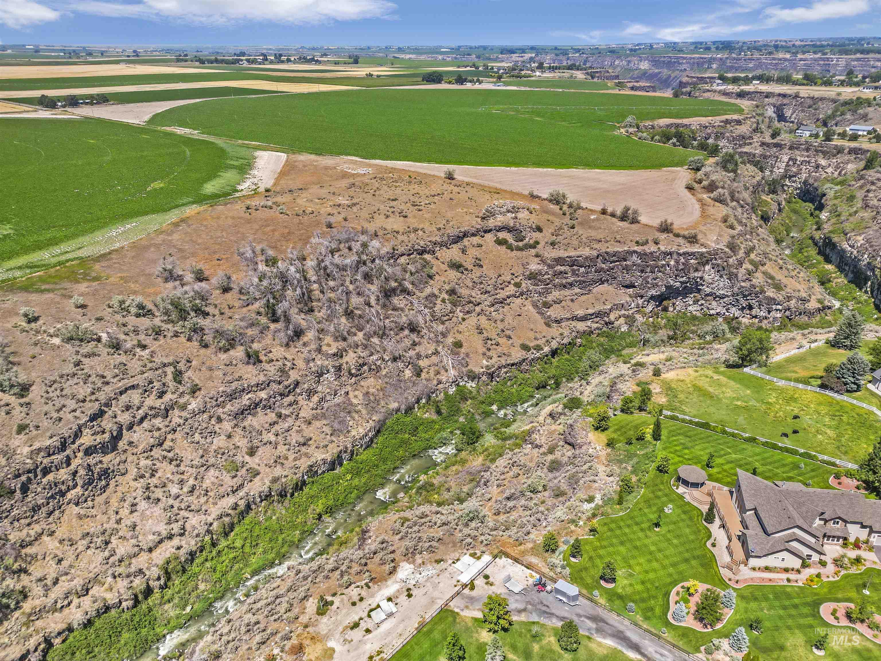 4187 Creek Mesa Dr, Twin Falls, Idaho 83301, 4 Bedrooms, 3.5 Bathrooms, Residential For Sale, Price $2,199,900, 98885372