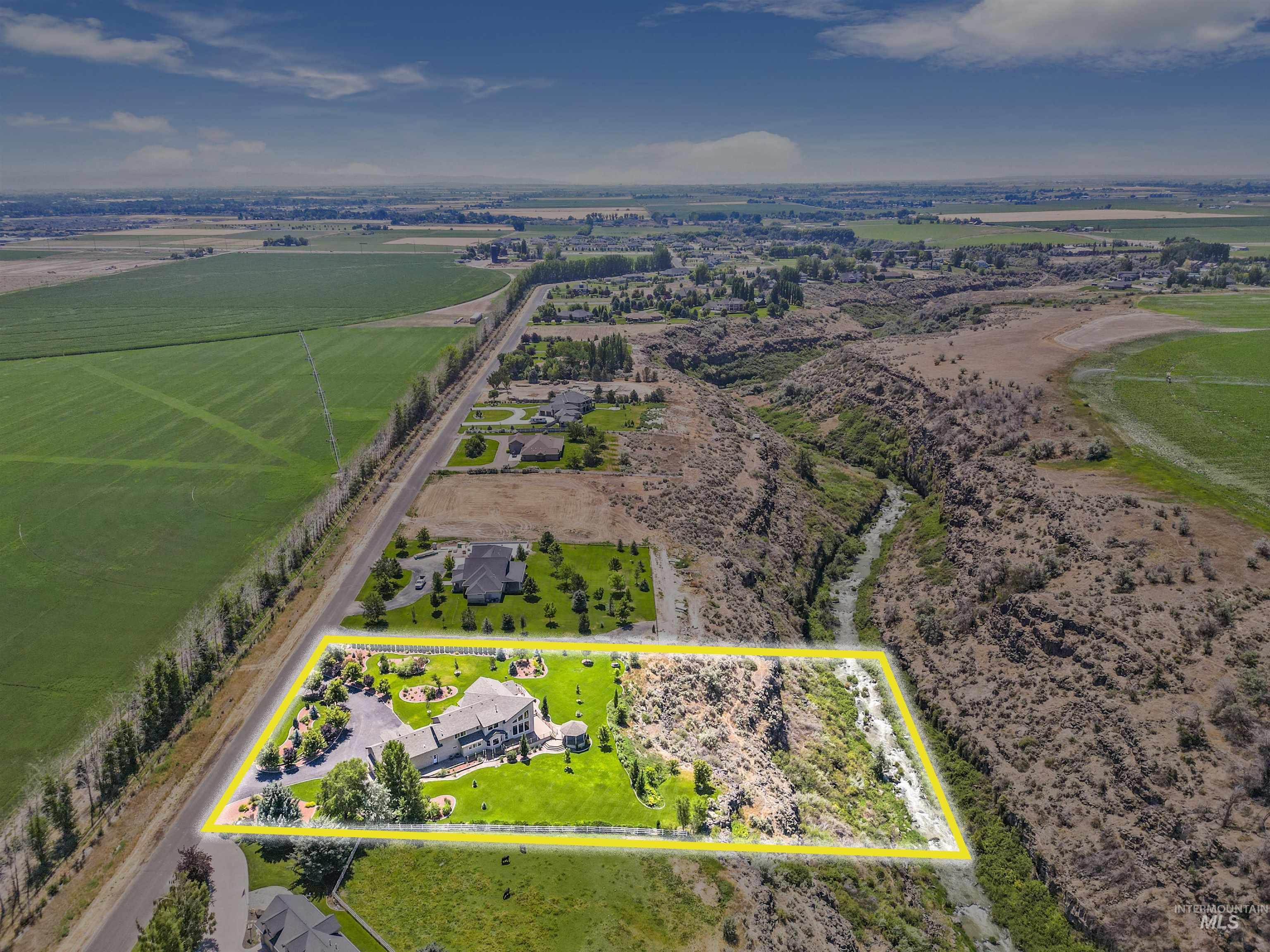 4187 Creek Mesa Dr, Twin Falls, Idaho 83301, 4 Bedrooms, 3.5 Bathrooms, Residential For Sale, Price $2,199,900, 98885372