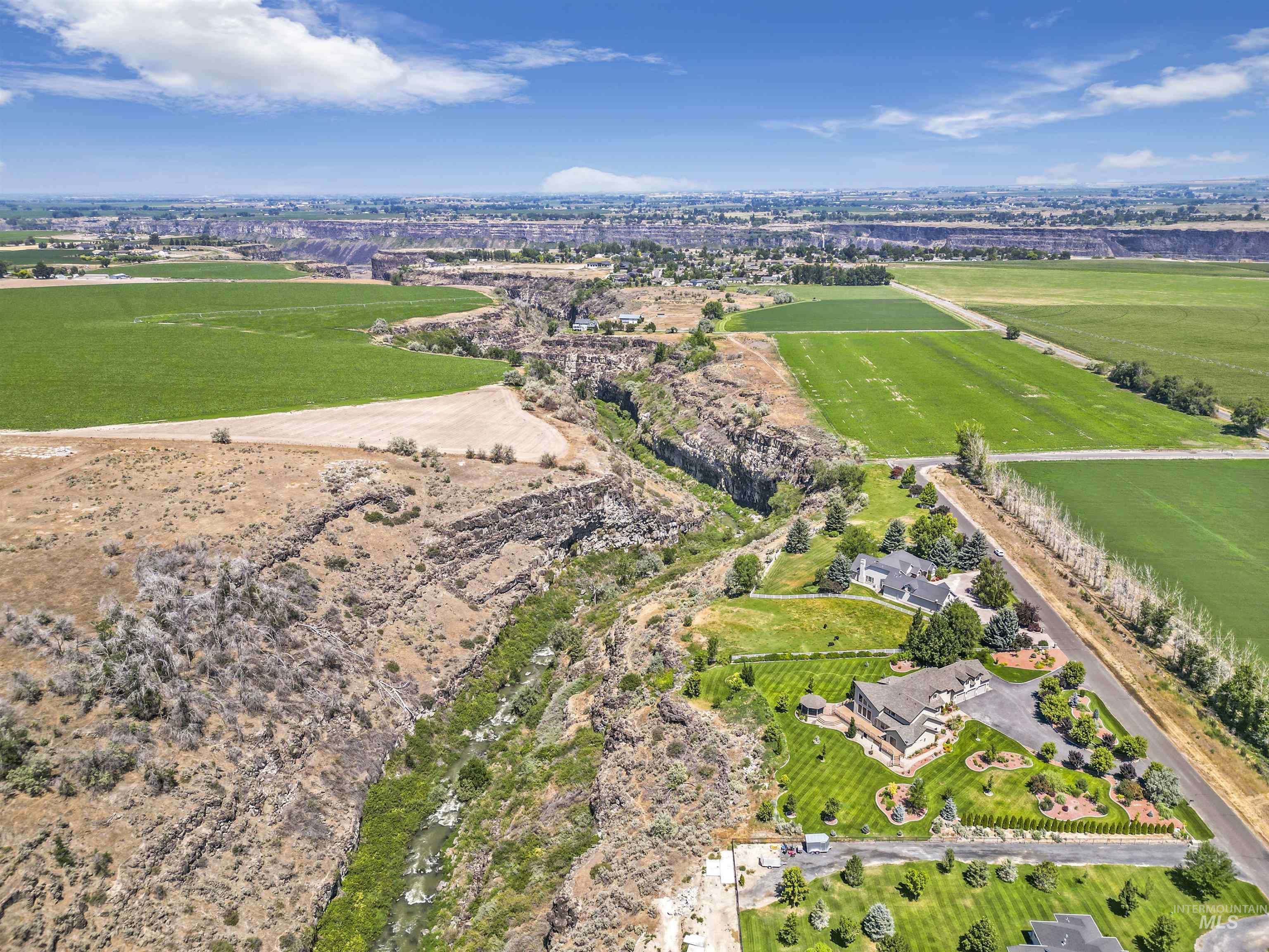 4187 Creek Mesa Dr, Twin Falls, Idaho 83301, 4 Bedrooms, 3.5 Bathrooms, Residential For Sale, Price $2,199,900, 98885372