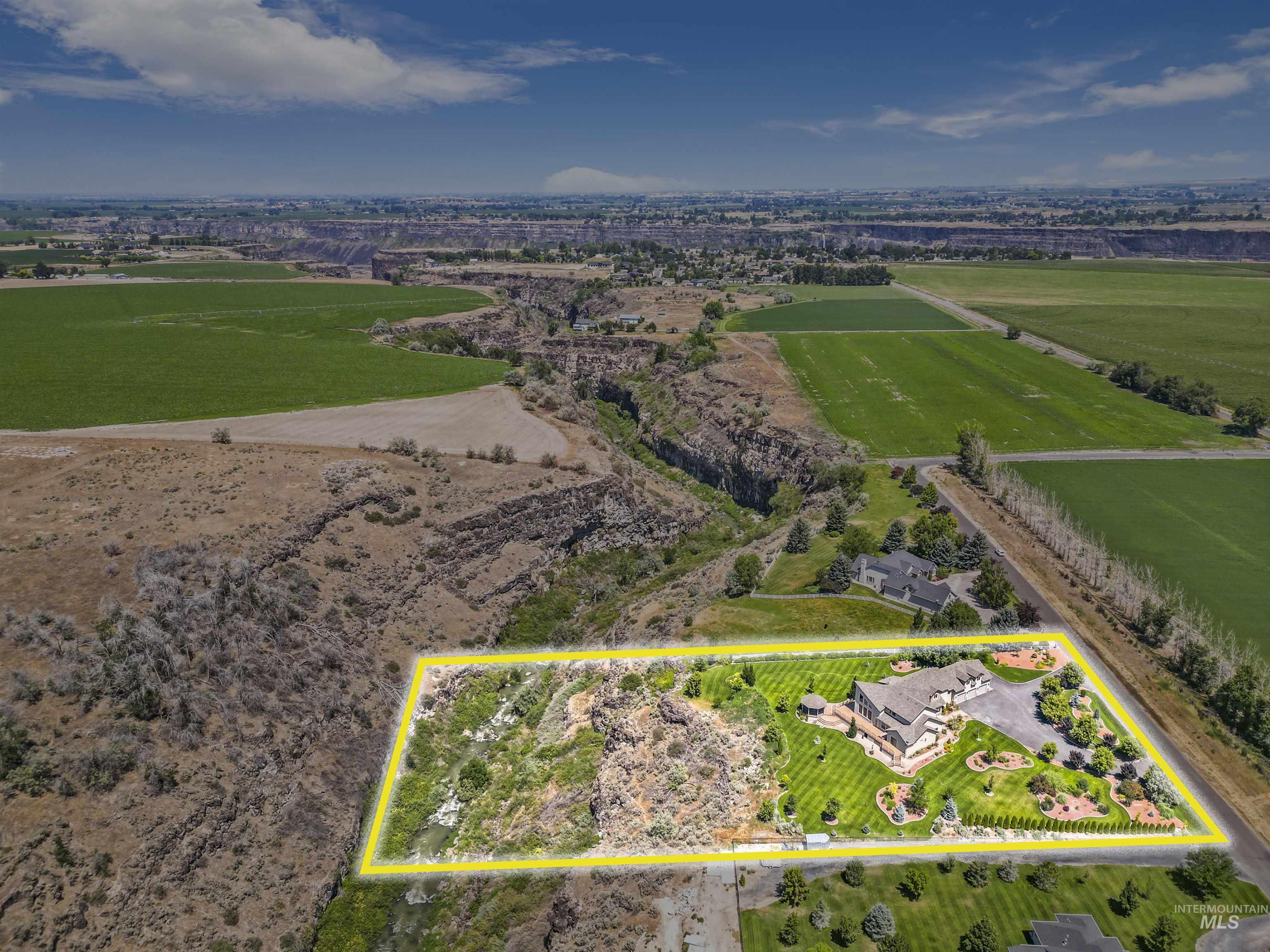 4187 Creek Mesa Dr, Twin Falls, Idaho 83301, 4 Bedrooms, 3.5 Bathrooms, Residential For Sale, Price $2,199,900, 98885372