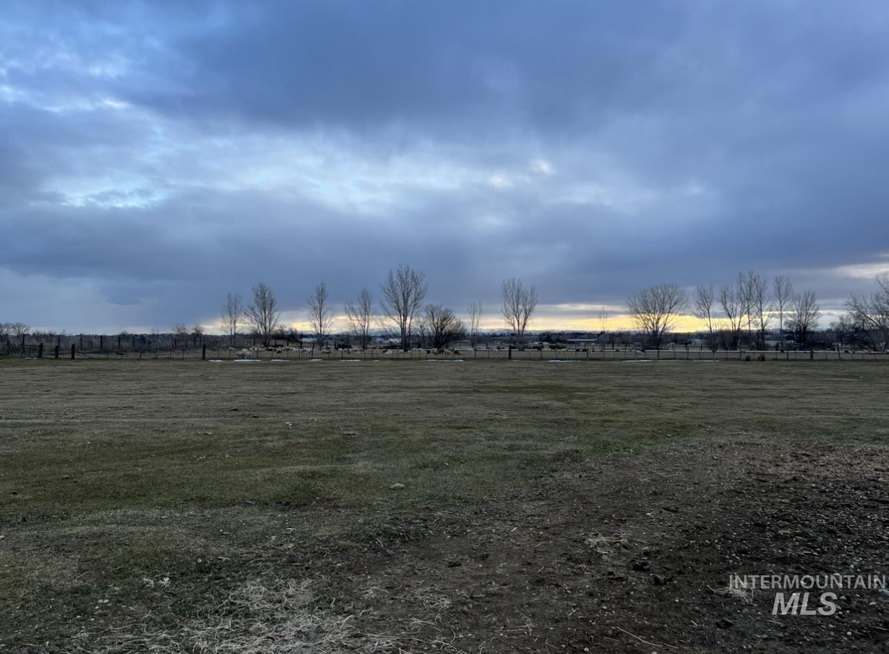 1.05 Acre Red Top Road, Caldwell, Idaho 83607, Land For Sale, Price $279,000,MLS 98885718