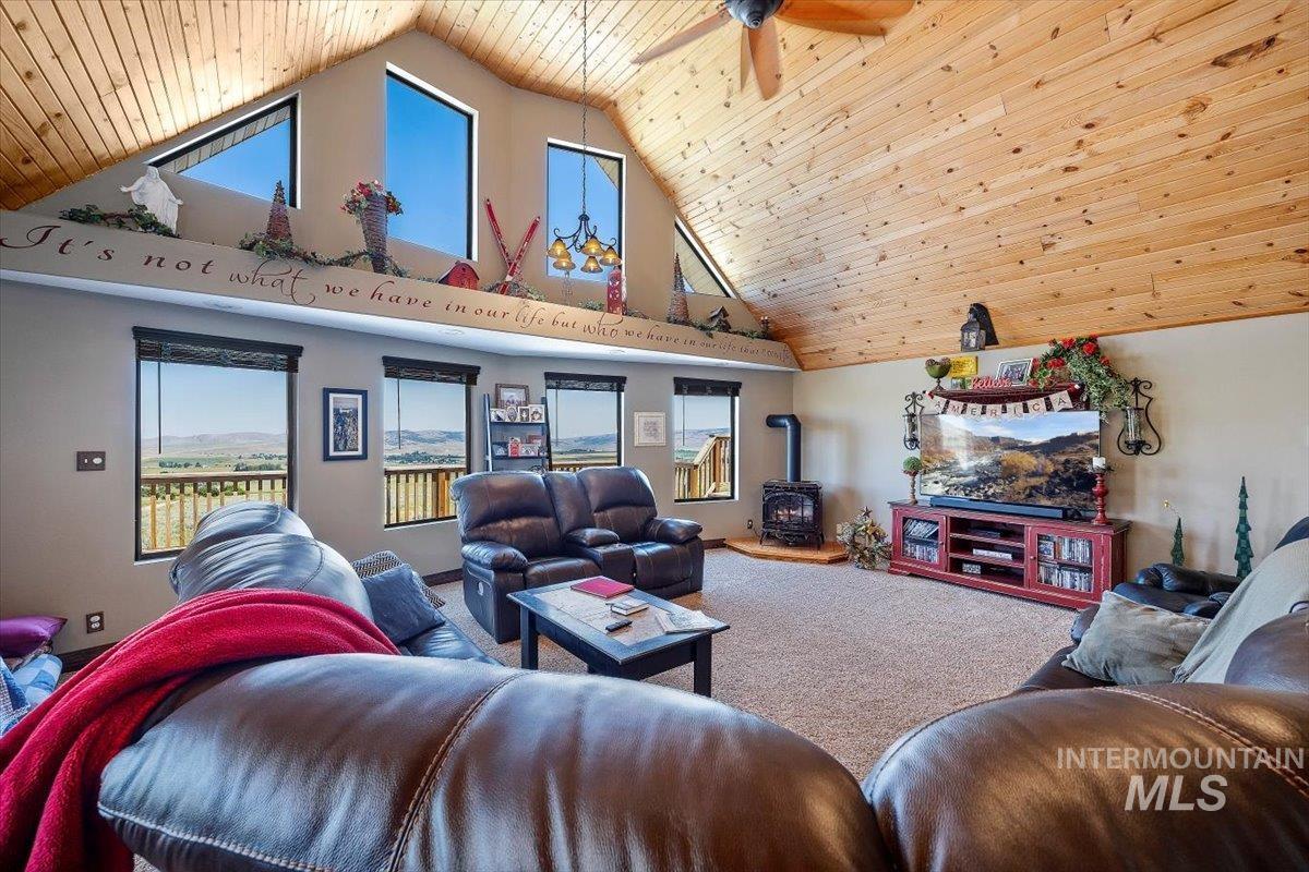 1081 S 1050 E, Albion, Idaho 83311, 3 Bedrooms, 3 Bathrooms, Residential For Sale, Price $789,000, 98886109