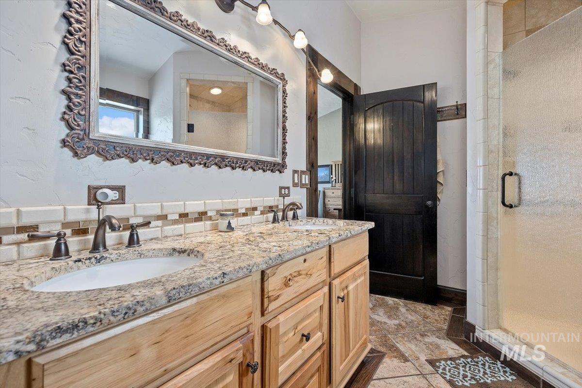 1081 S 1050 E, Albion, Idaho 83311, 3 Bedrooms, 3 Bathrooms, Residential For Sale, Price $789,000, 98886109