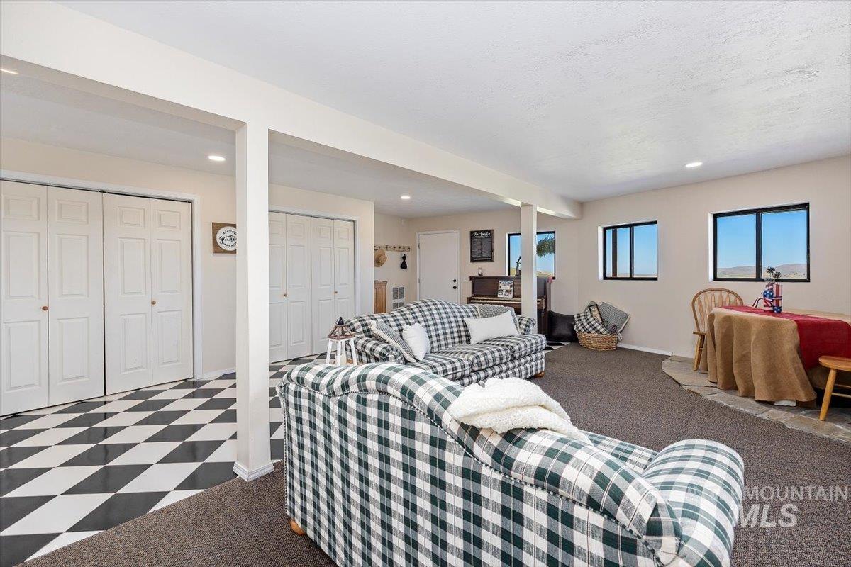 1081 S 1050 E, Albion, Idaho 83311, 3 Bedrooms, 3 Bathrooms, Residential For Sale, Price $789,000, 98886109