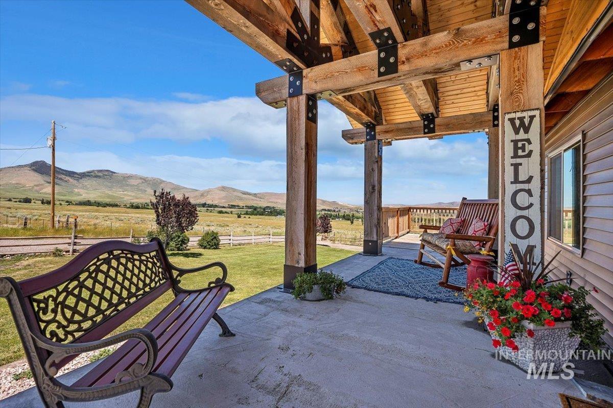 1081 S 1050 E, Albion, Idaho 83311, 3 Bedrooms, 3 Bathrooms, Residential For Sale, Price $789,000, 98886109