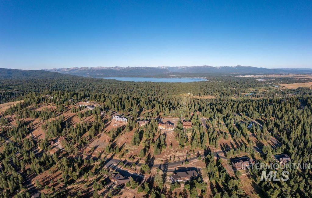 1421 Club Hill Blvd., McCall, Idaho 83638, 3 Bedrooms, 3.5 Bathrooms, Residential For Sale, Price $2,599,000, 98887211