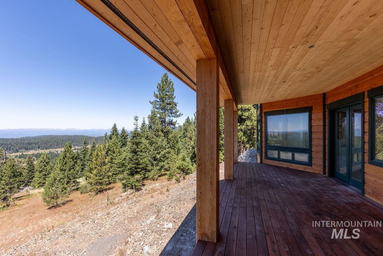 1421 Club Hill Blvd., McCall, Idaho 83638, 3 Bedrooms, 3.5 Bathrooms, Residential For Sale, Price $2,599,000, 98887211