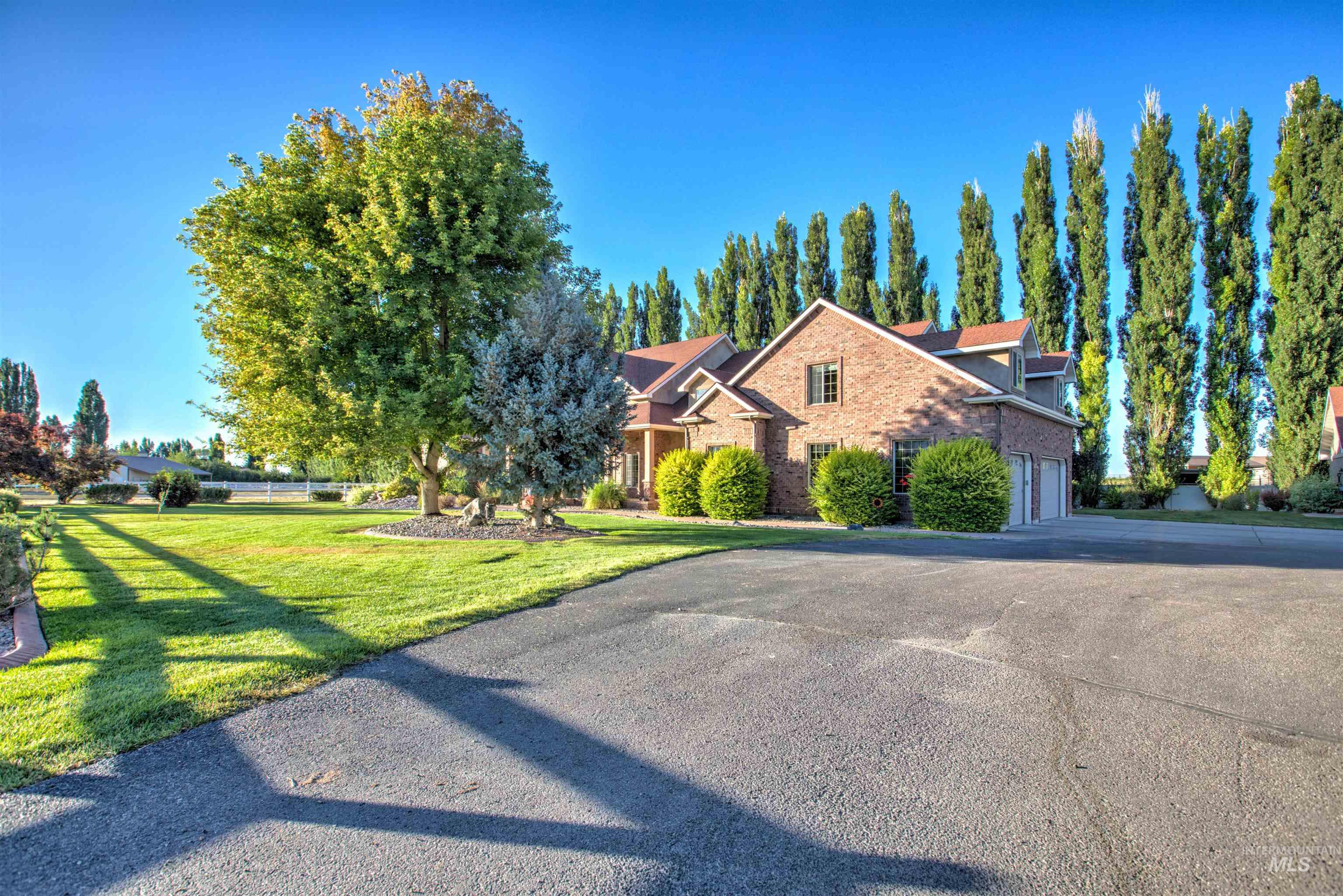 3520 Addison Ave E, Kimberly, Idaho 83341, 7 Bedrooms, 5 Bathrooms, Residential For Sale, Price $1,300,000, 98887431
