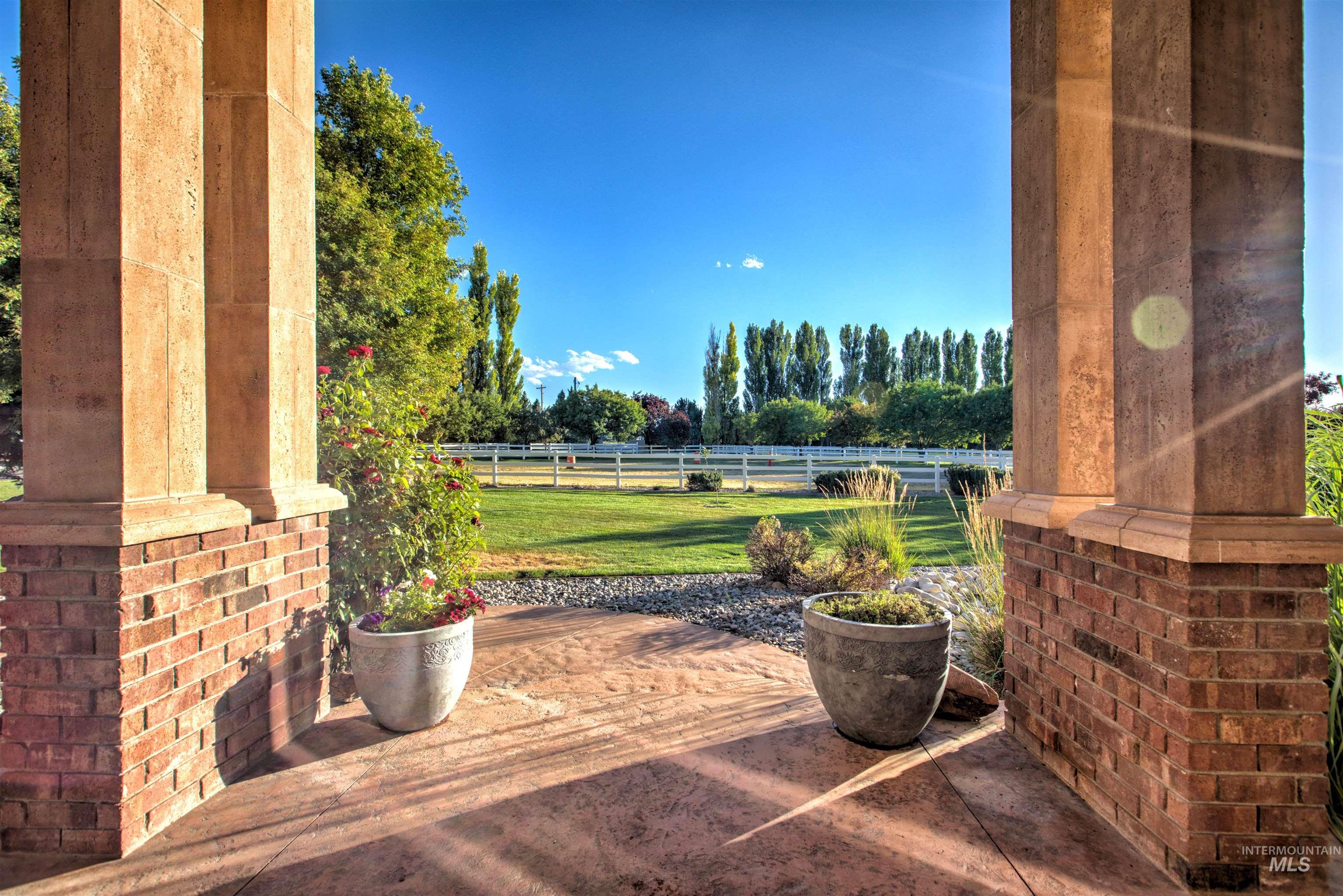 3520 Addison Ave E, Kimberly, Idaho 83341, 7 Bedrooms, 5 Bathrooms, Residential For Sale, Price $1,300,000, 98887431