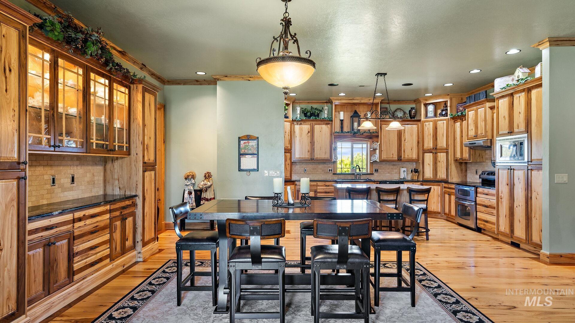 7340 Sagebrush Lane, Caldwell, Idaho 83607, 4 Bedrooms, 2.5 Bathrooms, Residential For Sale, Price $2,100,000, 98887539